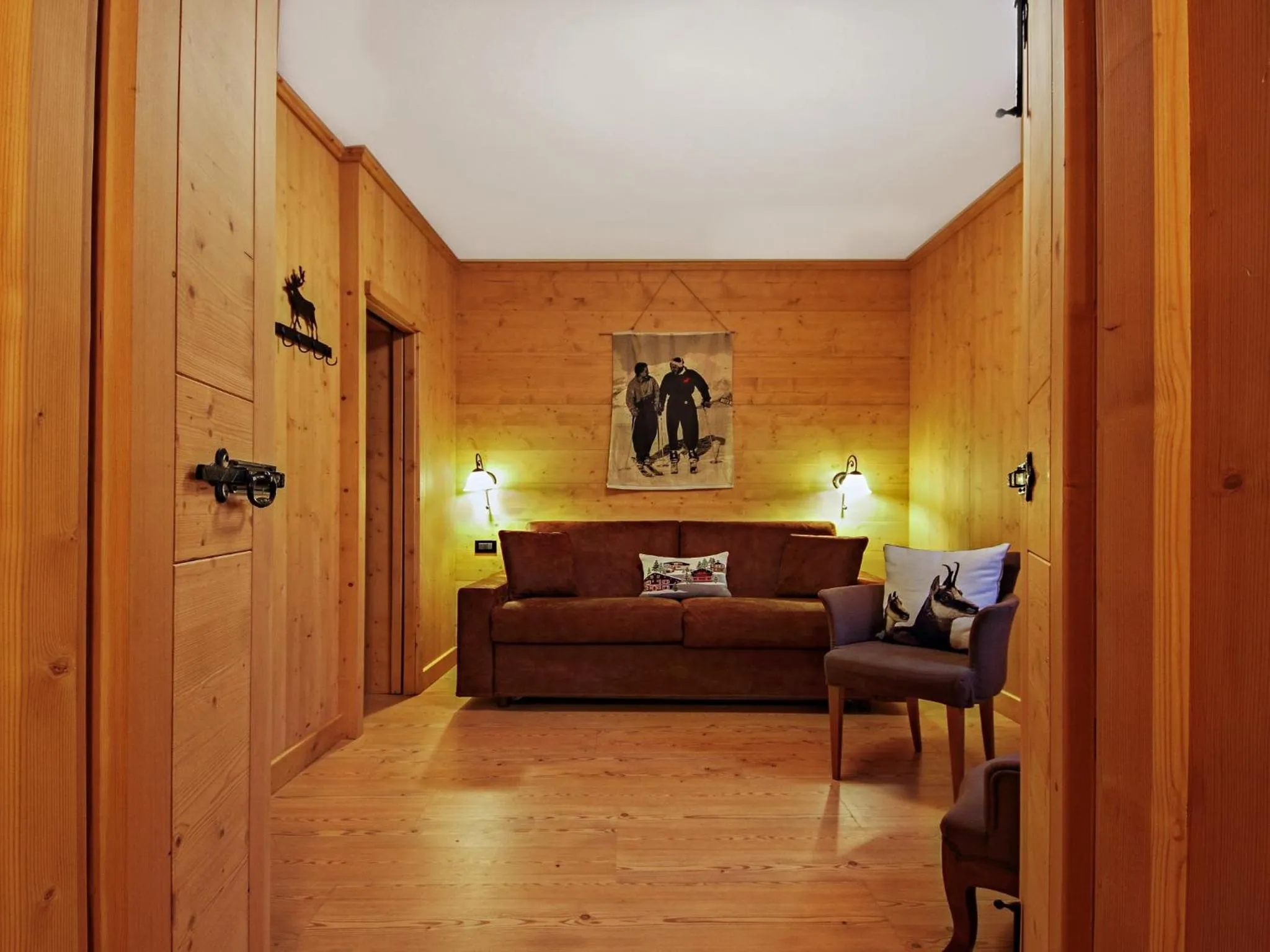 Seating area in Hotel Baita Dei Pini