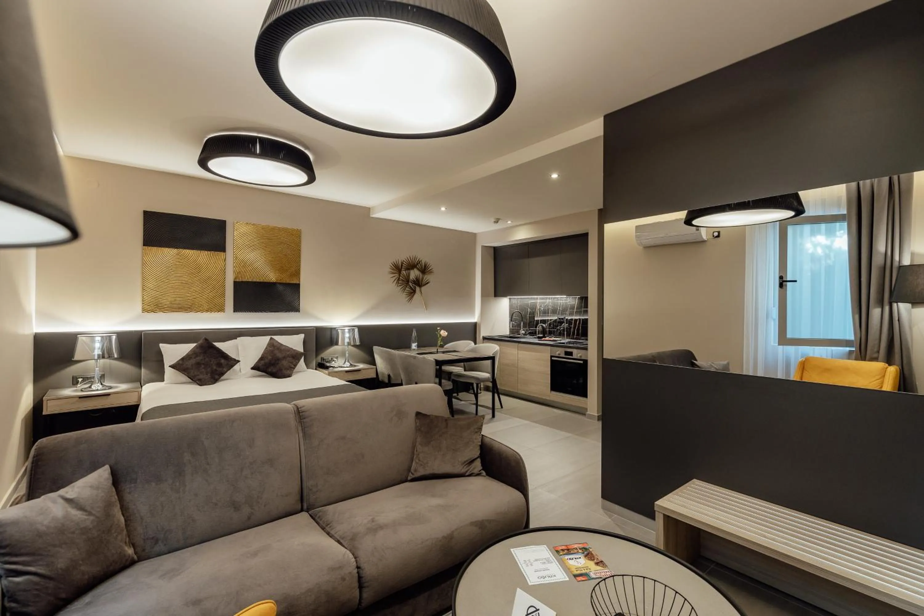 Kitchen or kitchenette in Garni Hotel Kruso