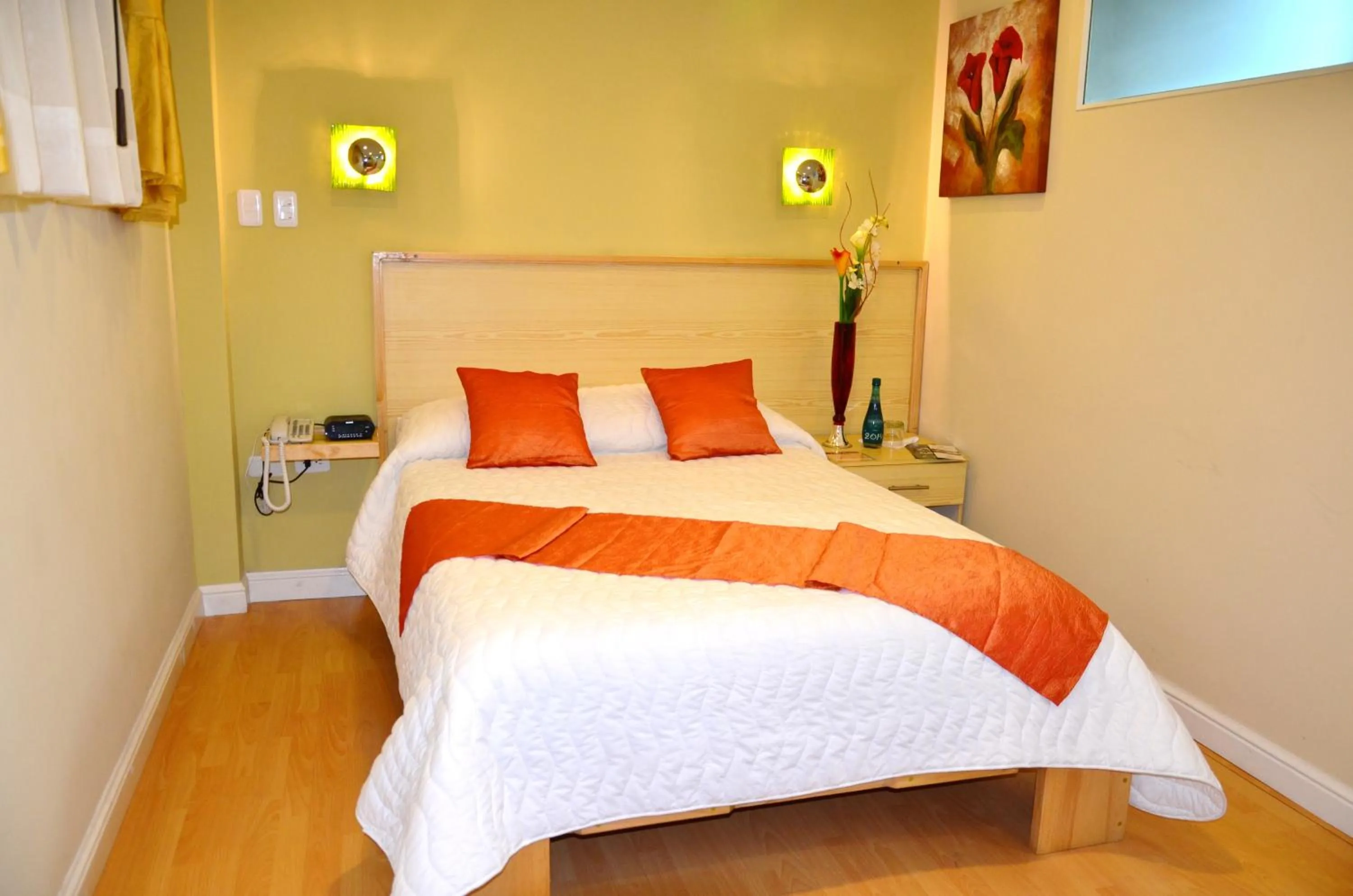 Single Room in Kuna Hotel