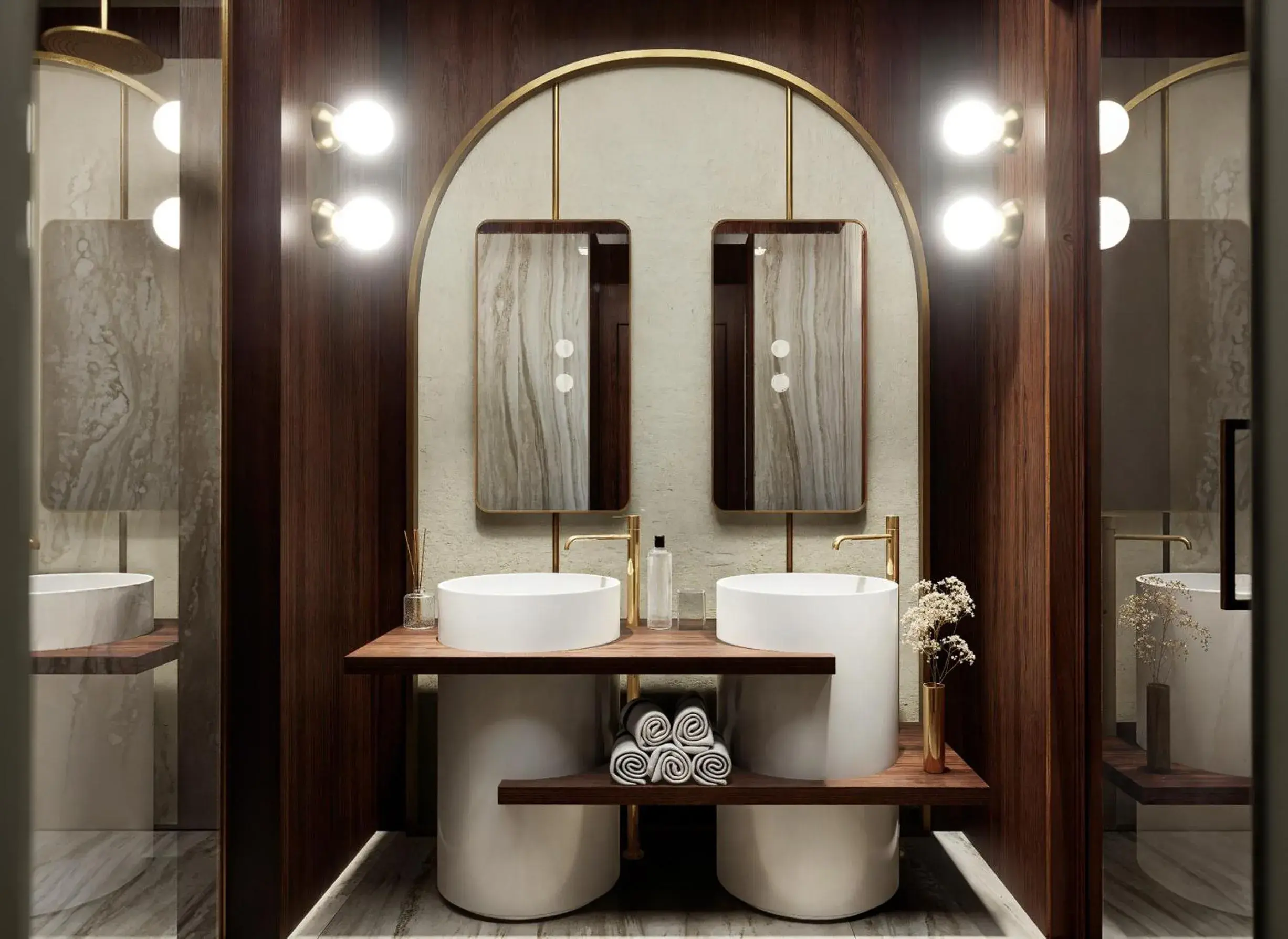 Classic Double or Twin Room - Pool or Lake Side Lateral view in Grand Hotel Bristol Classic Double or Twin Room - Pool or Lake Side Lateral view in Grand Hotel Bristol