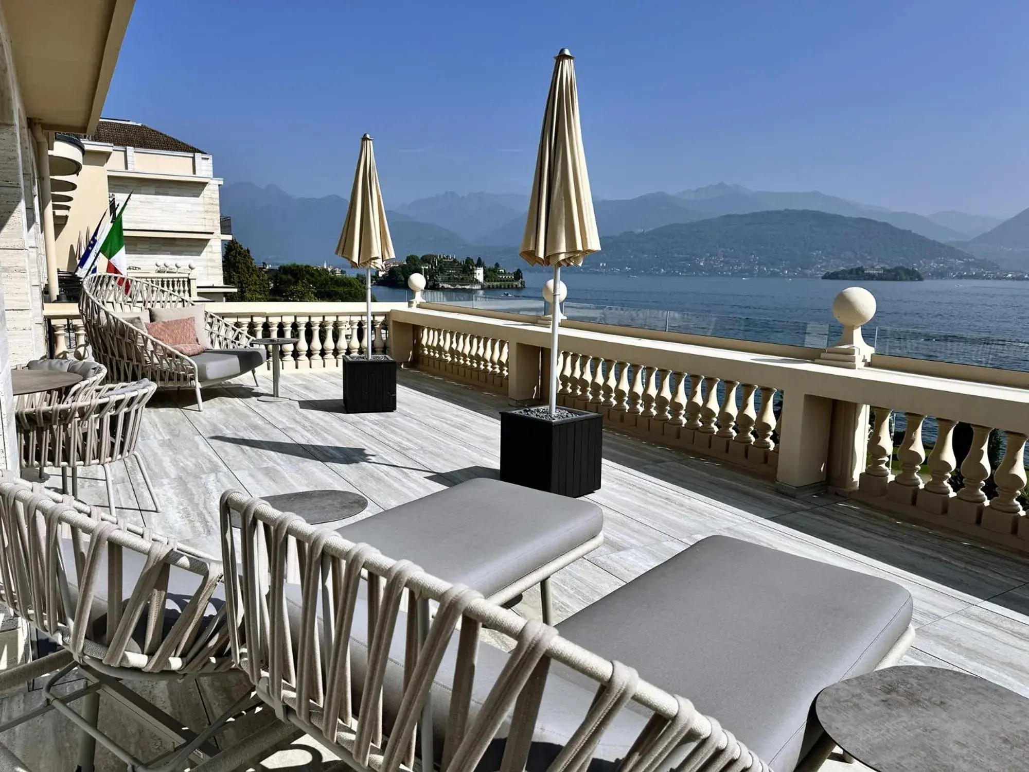 Maxi Presidential Suite with Lake View in Grand Hotel Bristol Maxi Presidential Suite with Lake View in Grand Hotel Bristol