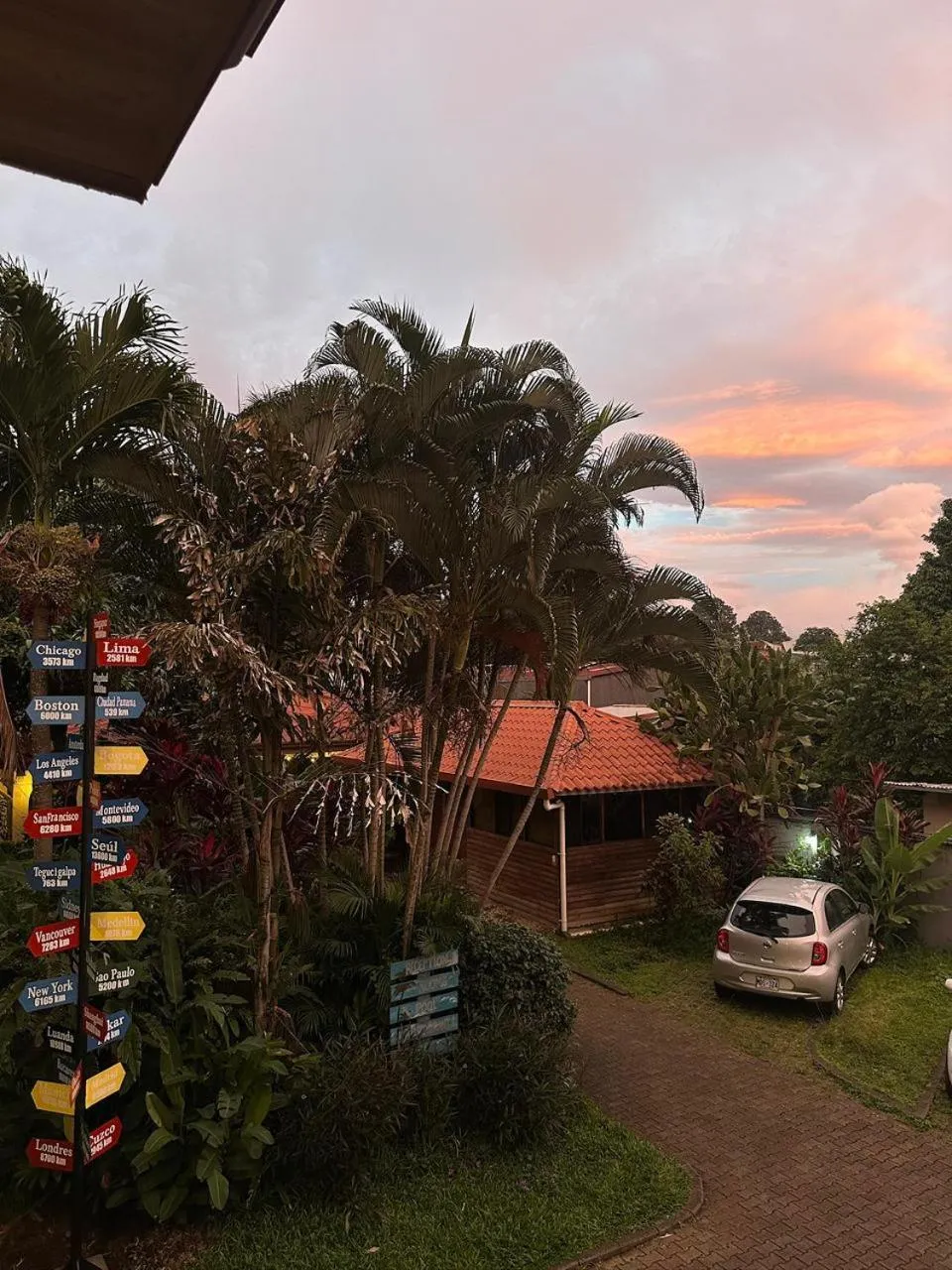 Balcony/Terrace in Brillasol Airport Hotel