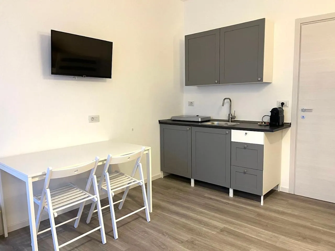 Bed&breakfast BBqueen Sandonato Policlinico