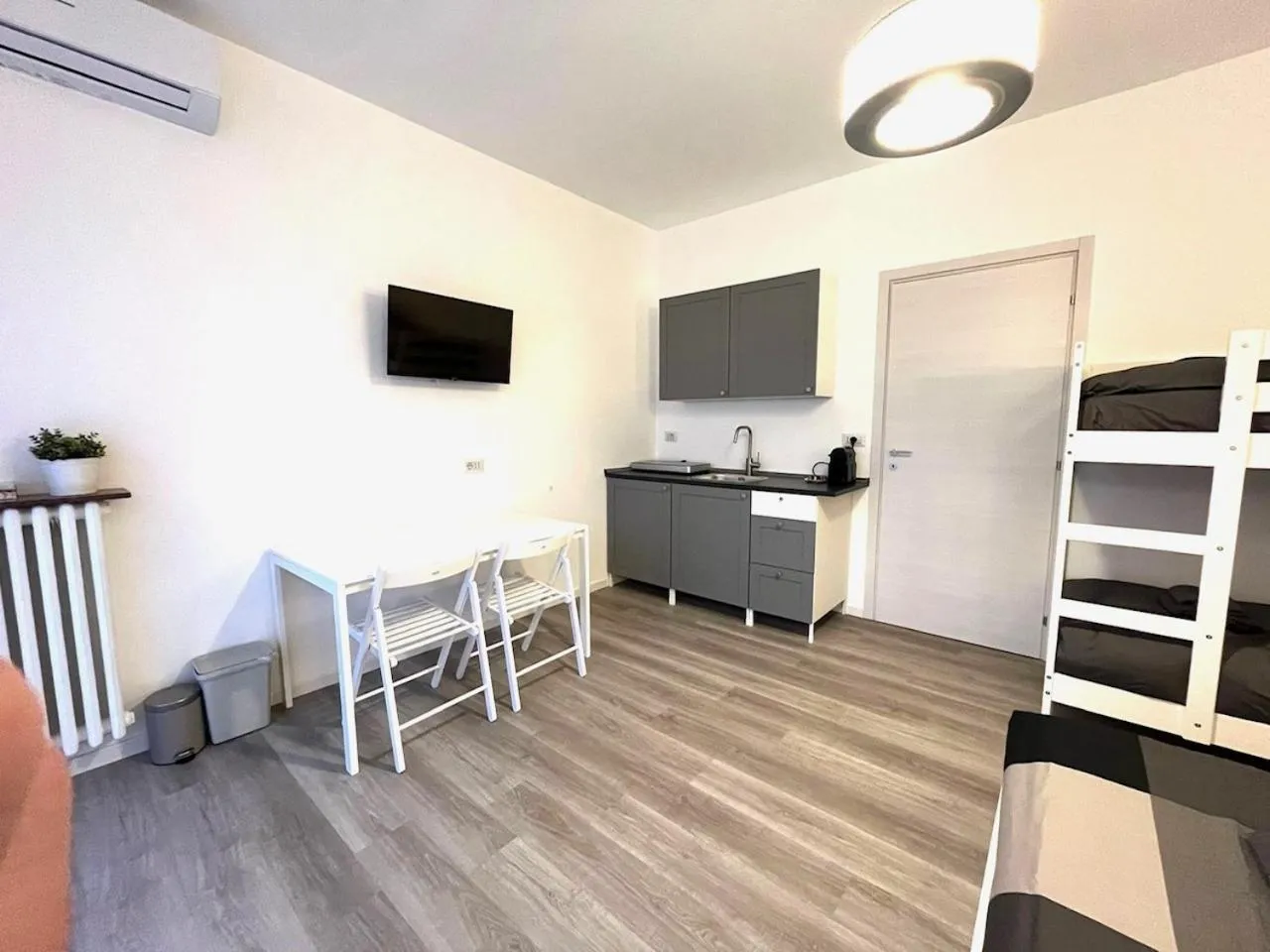 Bed&breakfast BBqueen Sandonato Policlinico