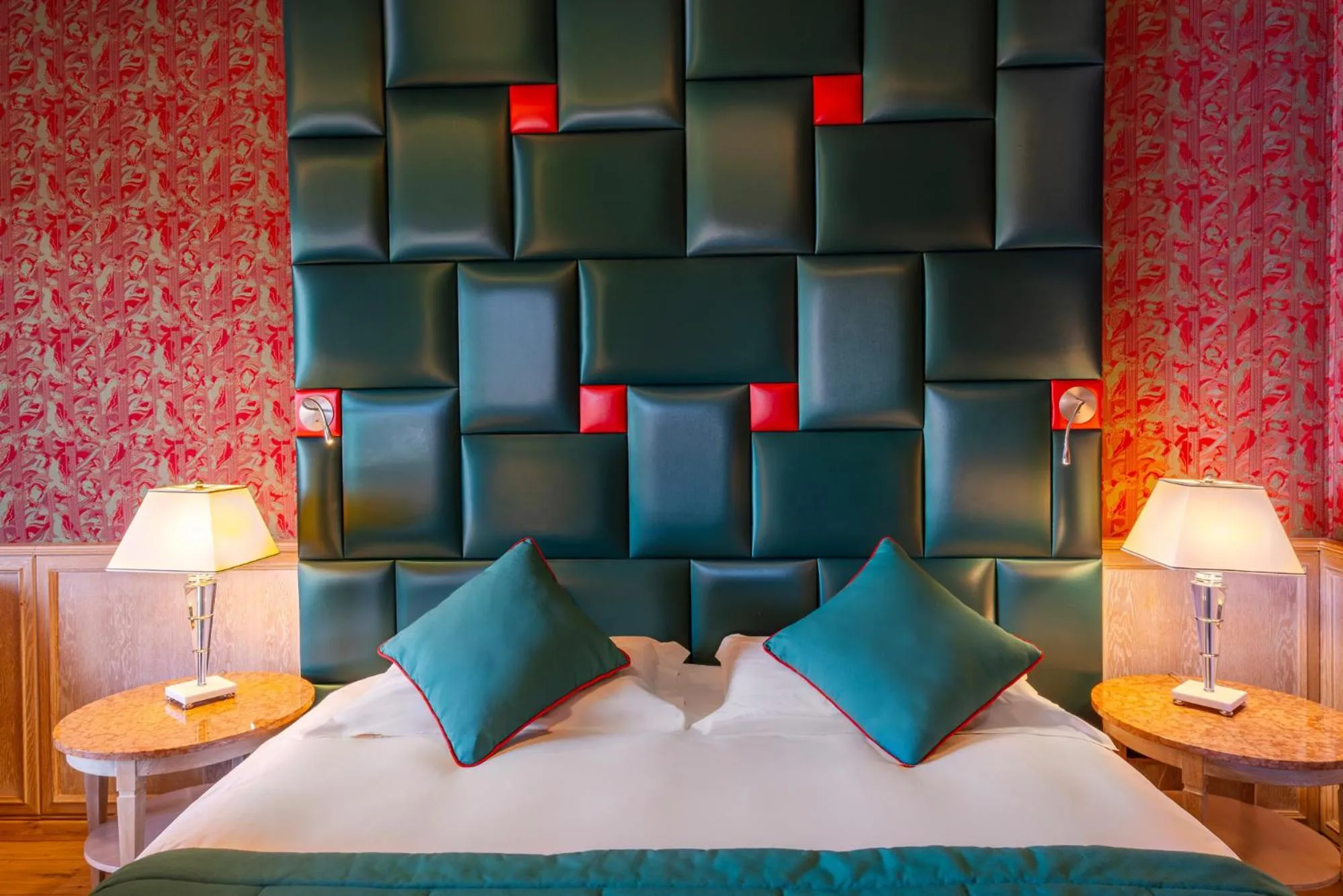 Bedroom, Bed in Grand Hotel Dino