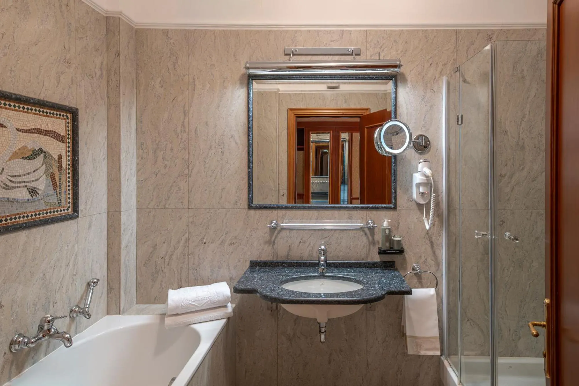 Bathroom in Grand Hotel Dino