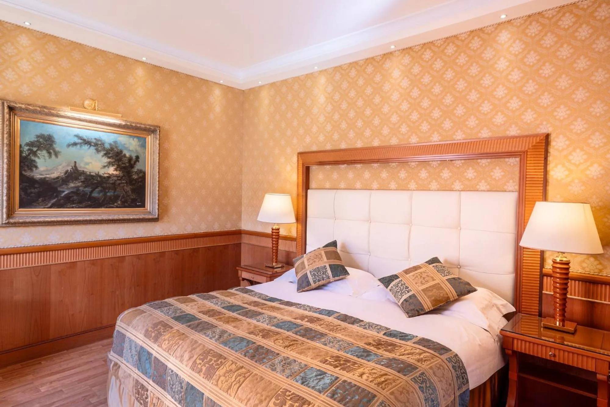 Bed in Grand Hotel Dino