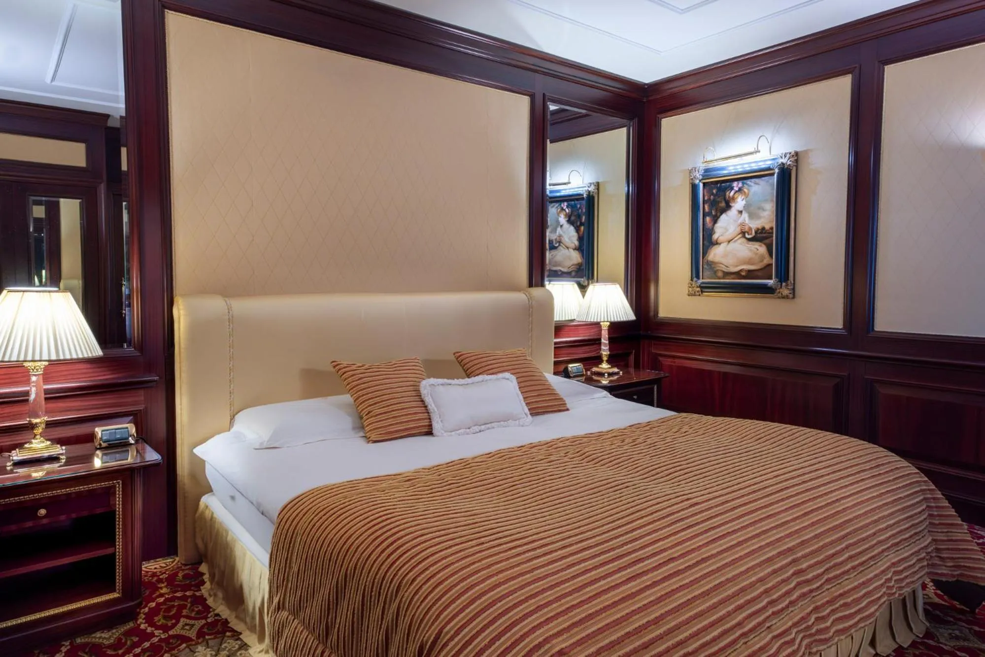 Bed in Grand Hotel Dino