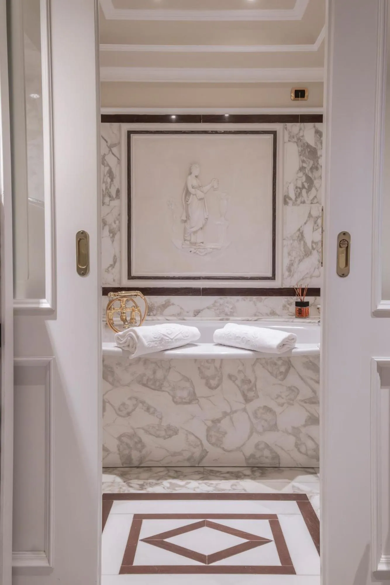 Bed in Grand Hotel Dino