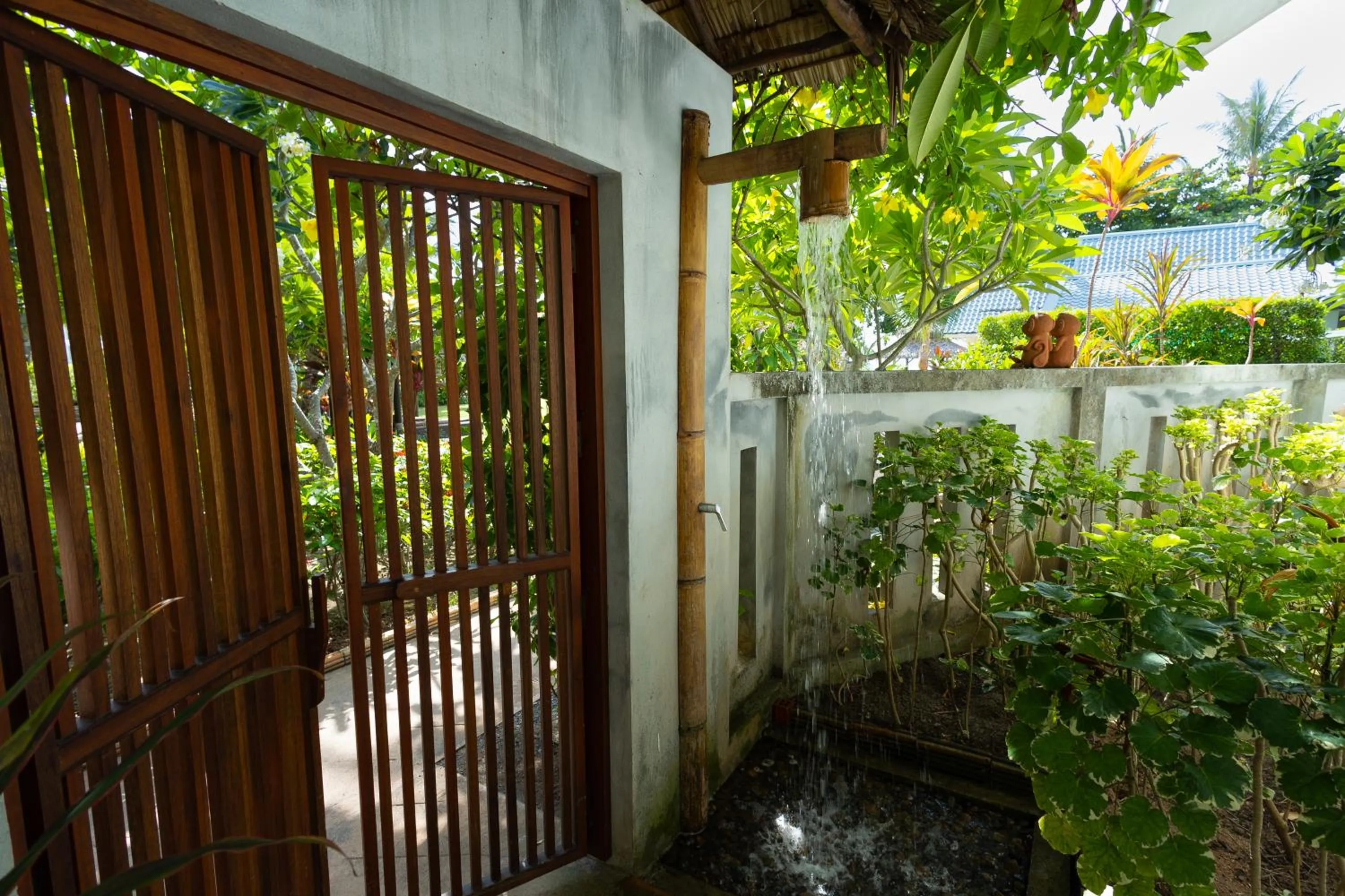 Facade/entrance in King's Garden Resort - SHA Plus