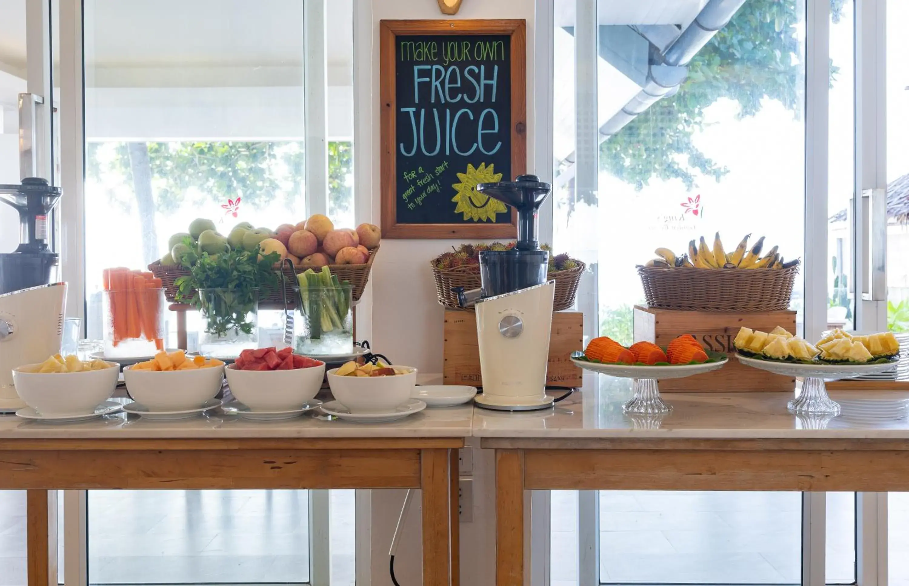 Breakfast in King's Garden Resort - SHA Plus Breakfast in King's Garden Resort - SHA Plus