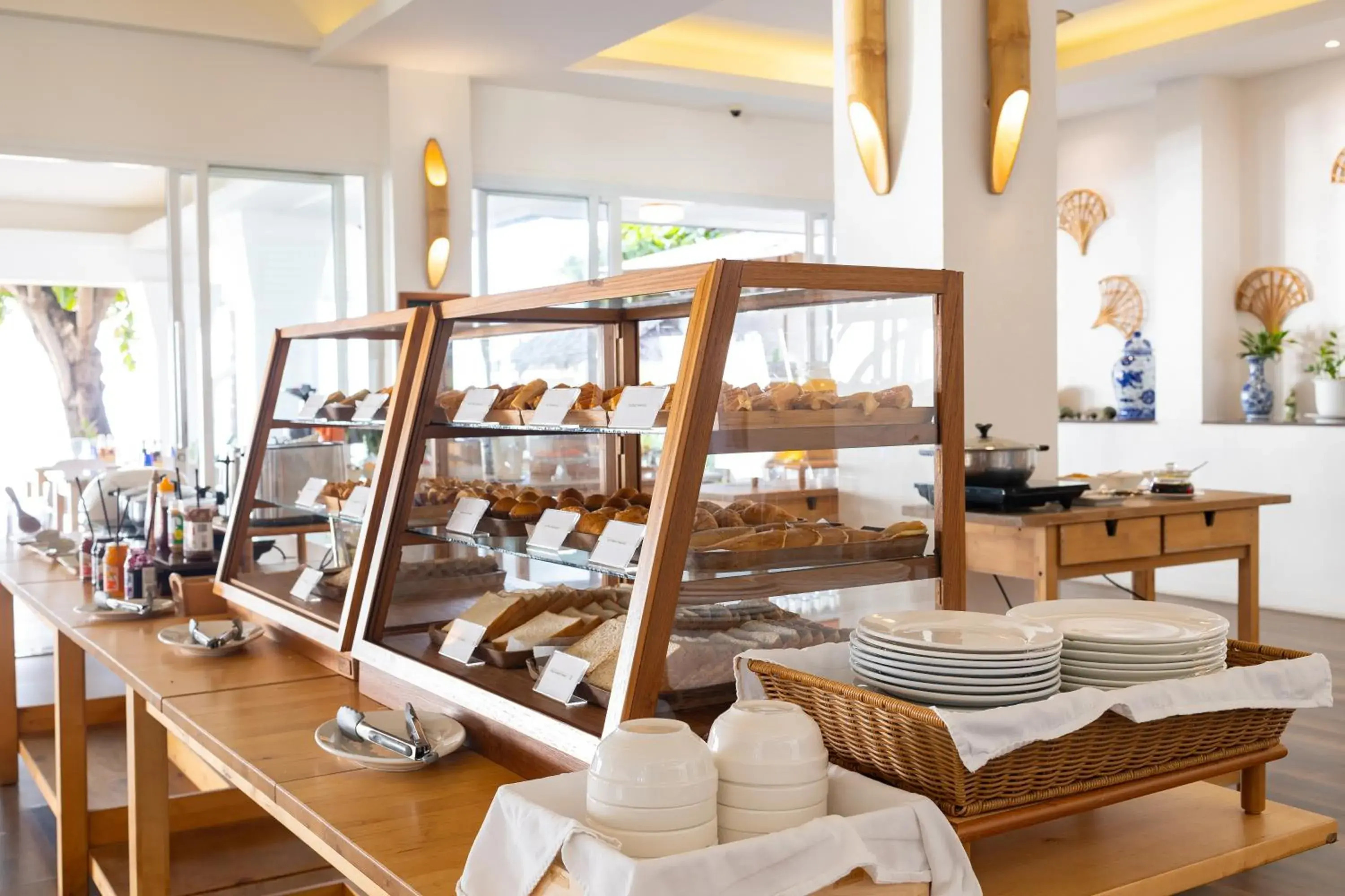 Breakfast in King's Garden Resort - SHA Plus Breakfast in King's Garden Resort - SHA Plus
