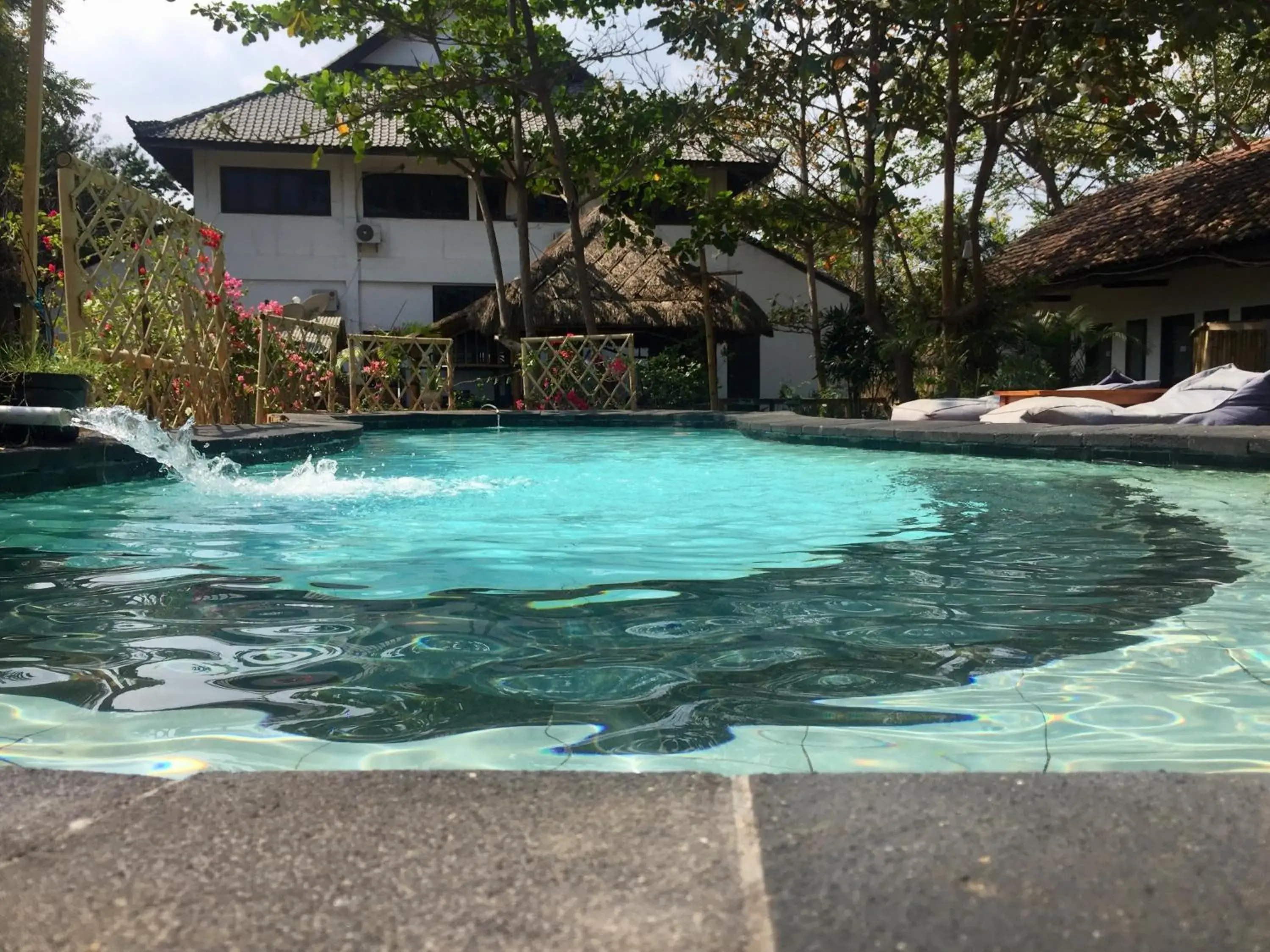 Property building in Lutwala Bungalows and Private Villa Property building in Lutwala Bungalows and Private Villa