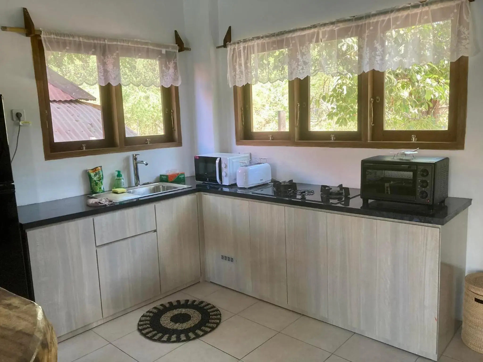 Kitchen or kitchenette in Lutwala Bungalows and Private Villa Kitchen or kitchenette in Lutwala Bungalows and Private Villa