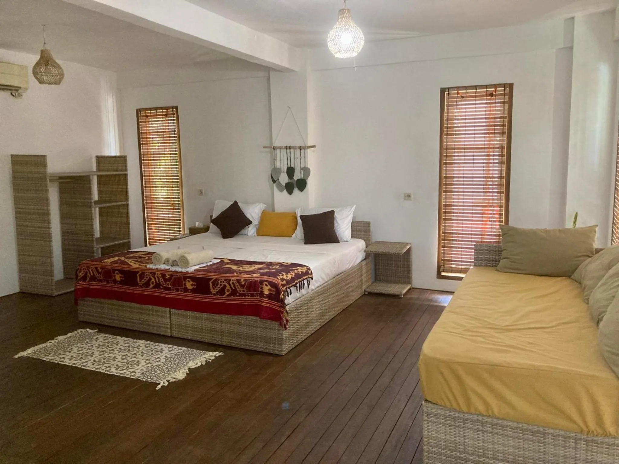 Bed in Lutwala Bungalows and Private Villa