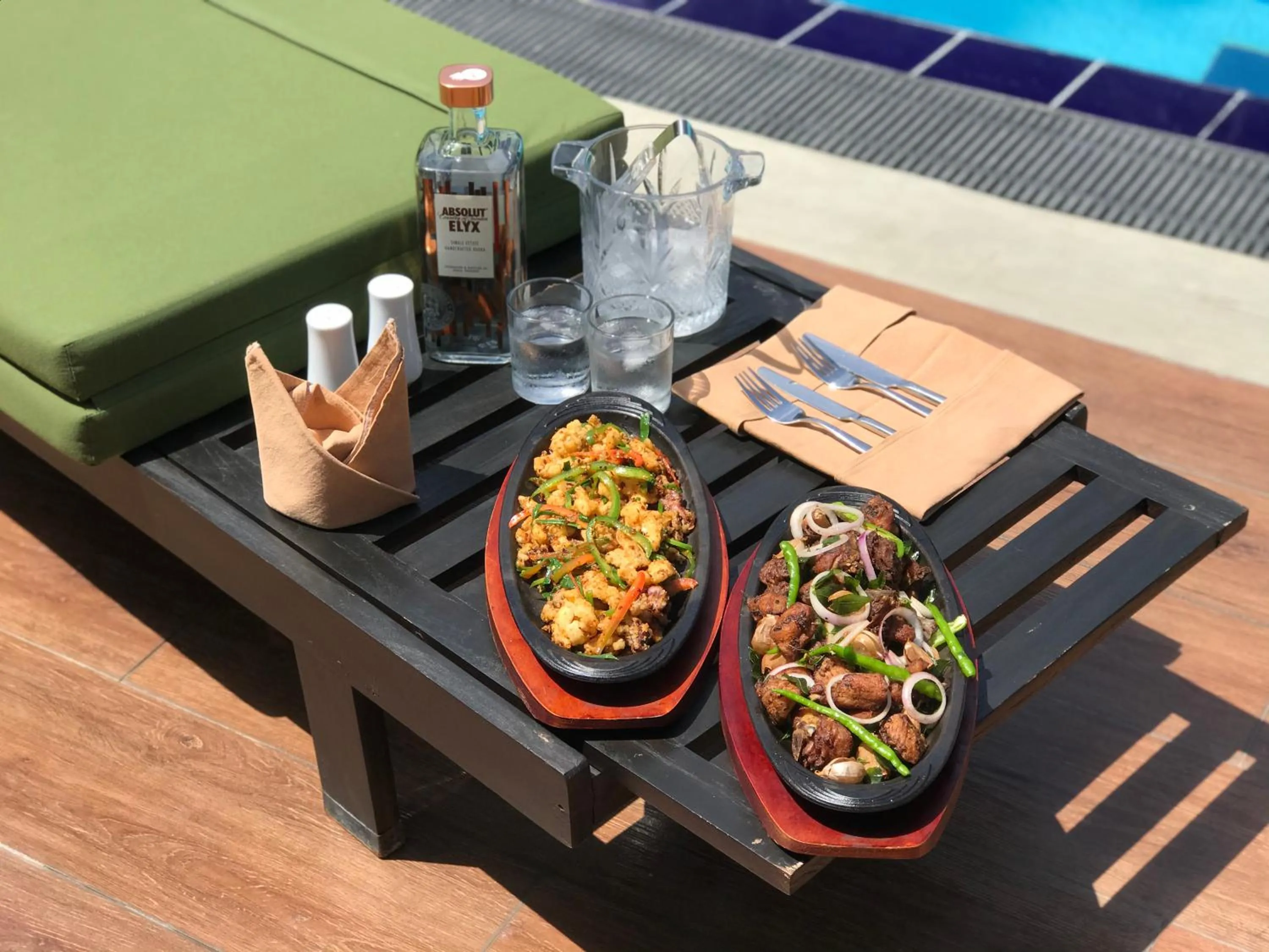 Restaurant/places to eat in Nature Trails Boutique Hotel