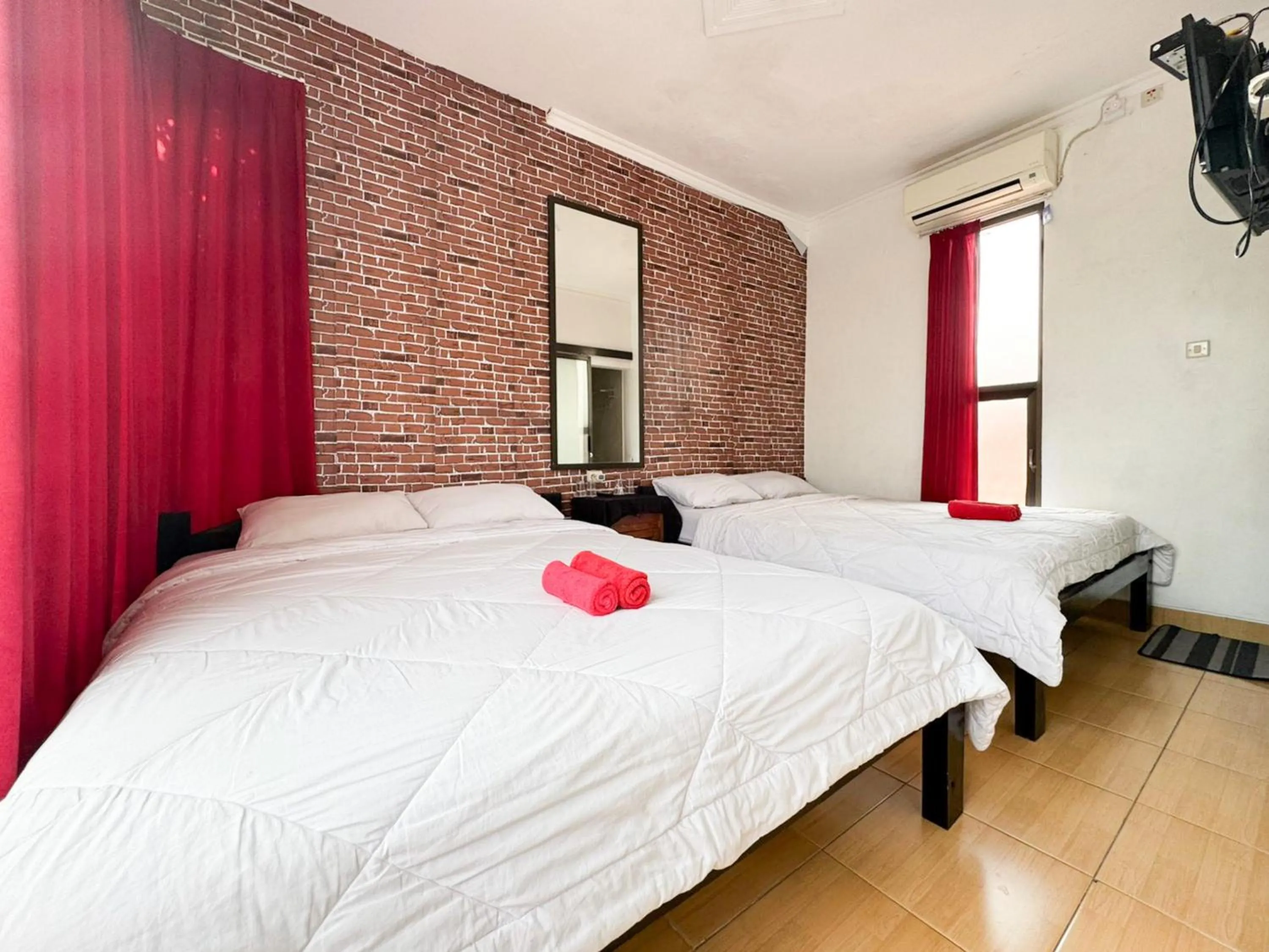 Bedroom, Bed in Alam Citra BnB Mitra RedDoorz