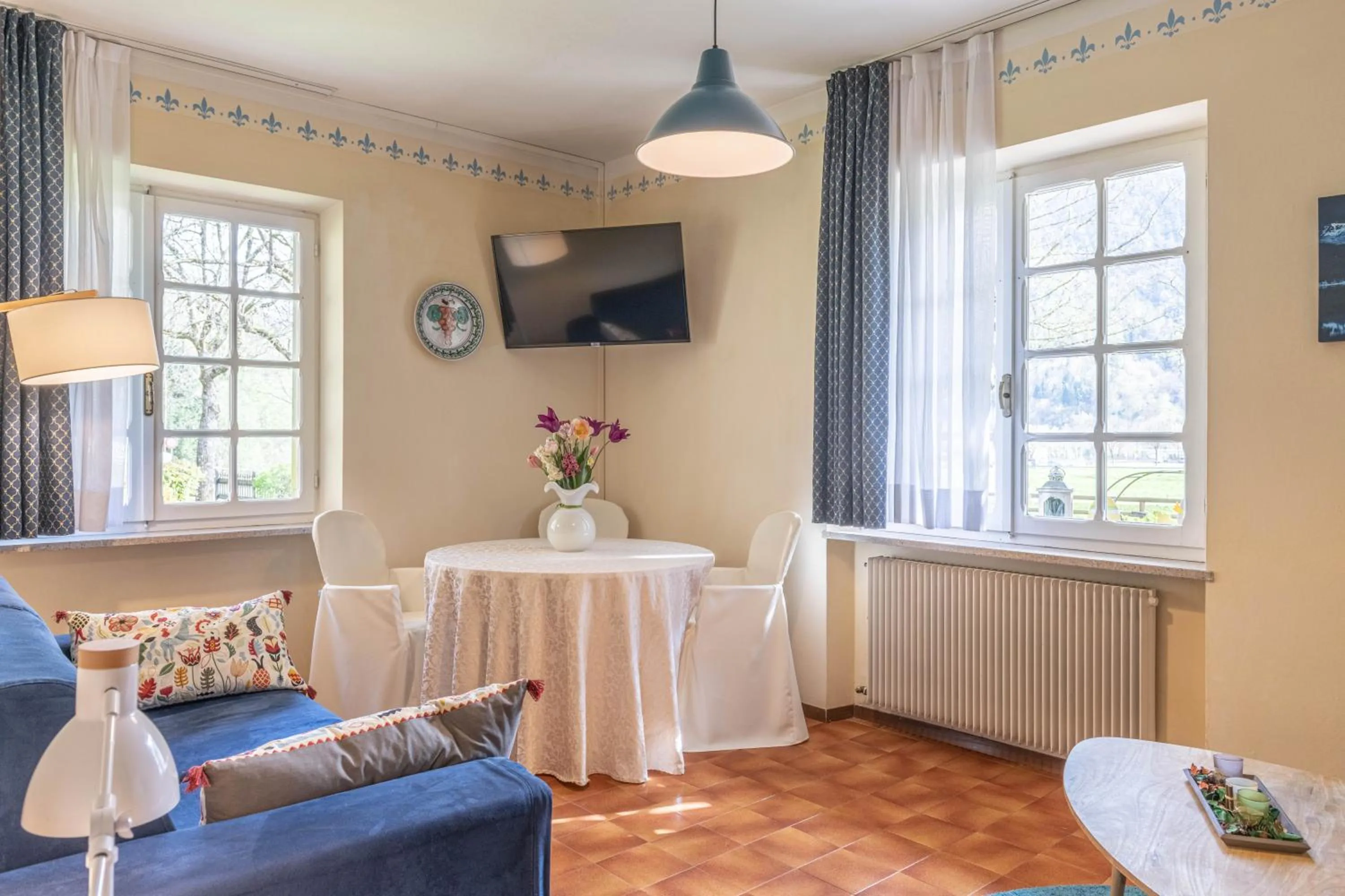 Living room in Good Life Hotel Garden - Private Spa and Pool