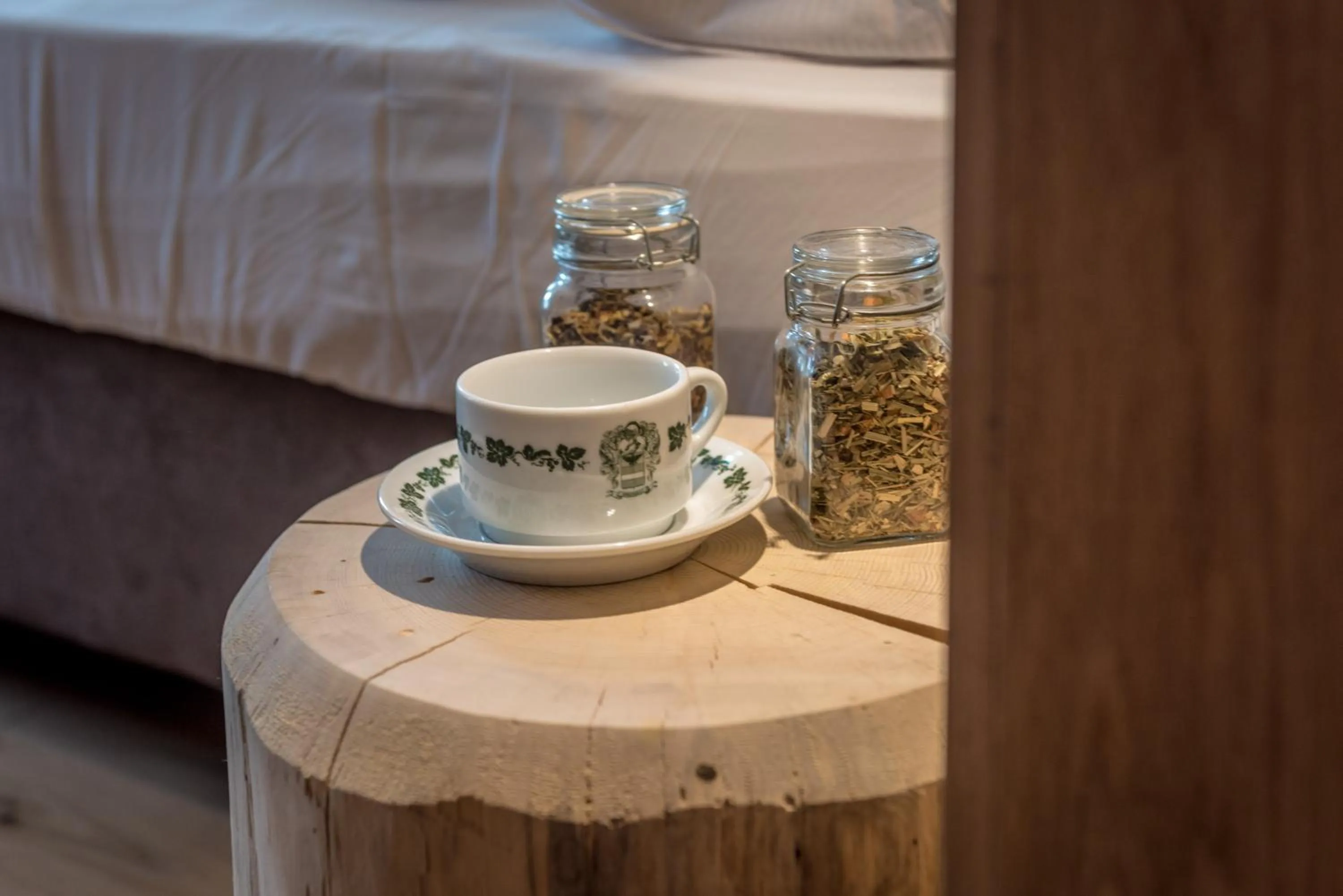 Coffee/tea facilities, Bed in Good Life Hotel Garden - Private Spa and Pool