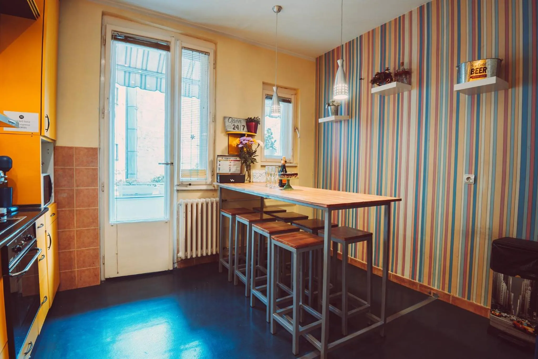 Kitchen or kitchenette in Hostel Beogradjanka