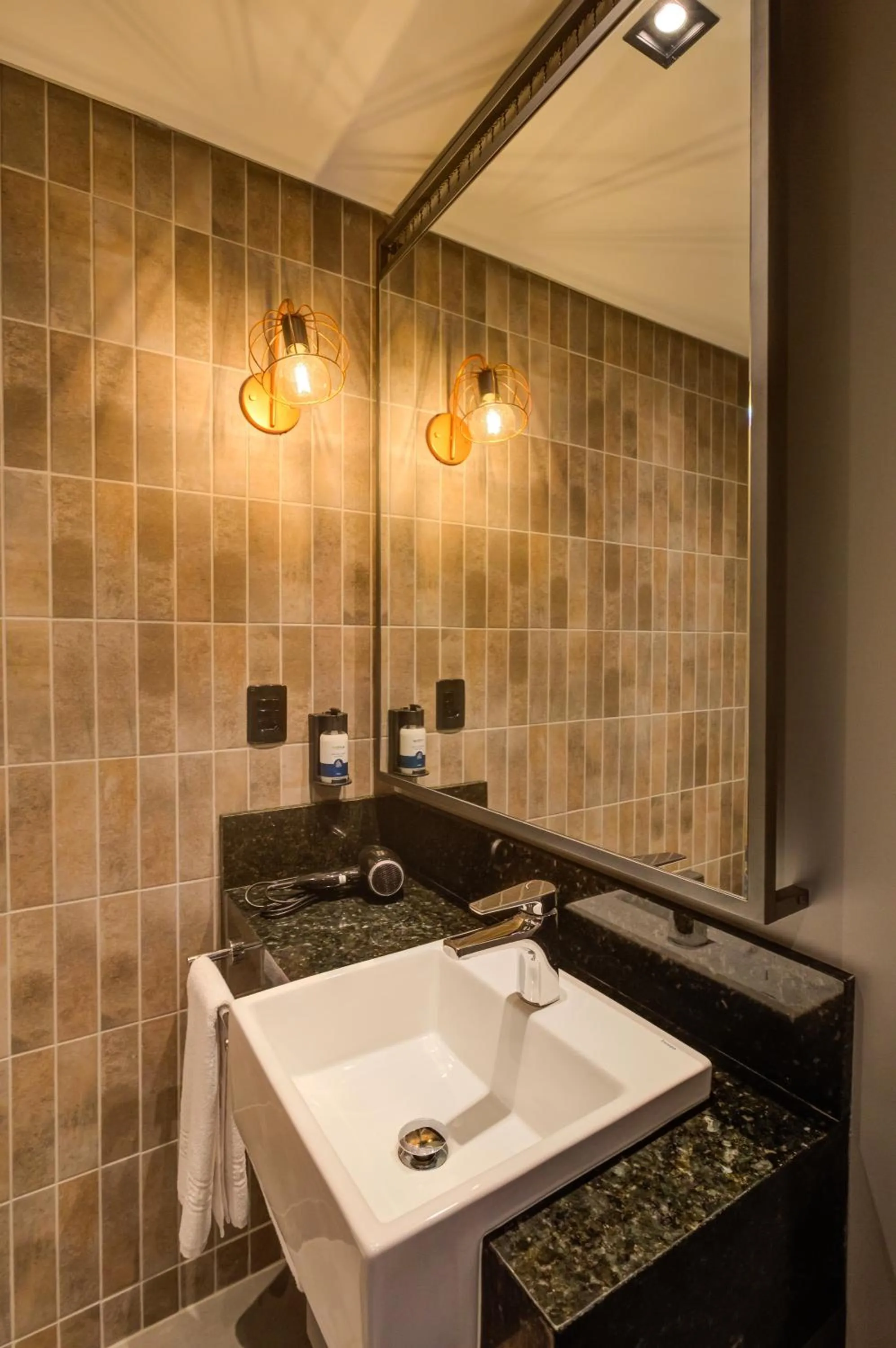 Bathroom in Slaviero Ponta Grossa