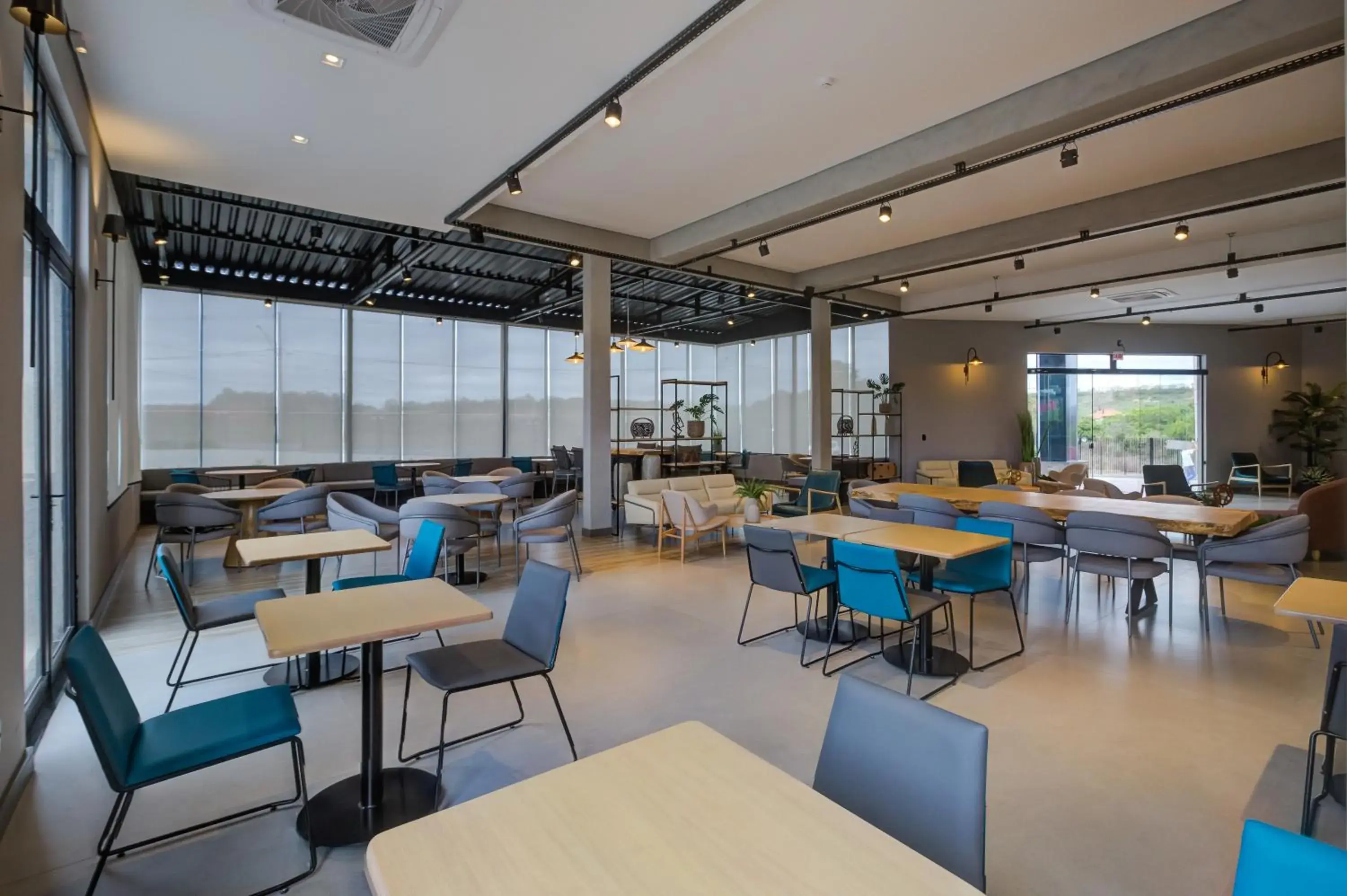 Restaurant/places to eat in Slaviero Ponta Grossa Restaurant/places to eat in Slaviero Ponta Grossa