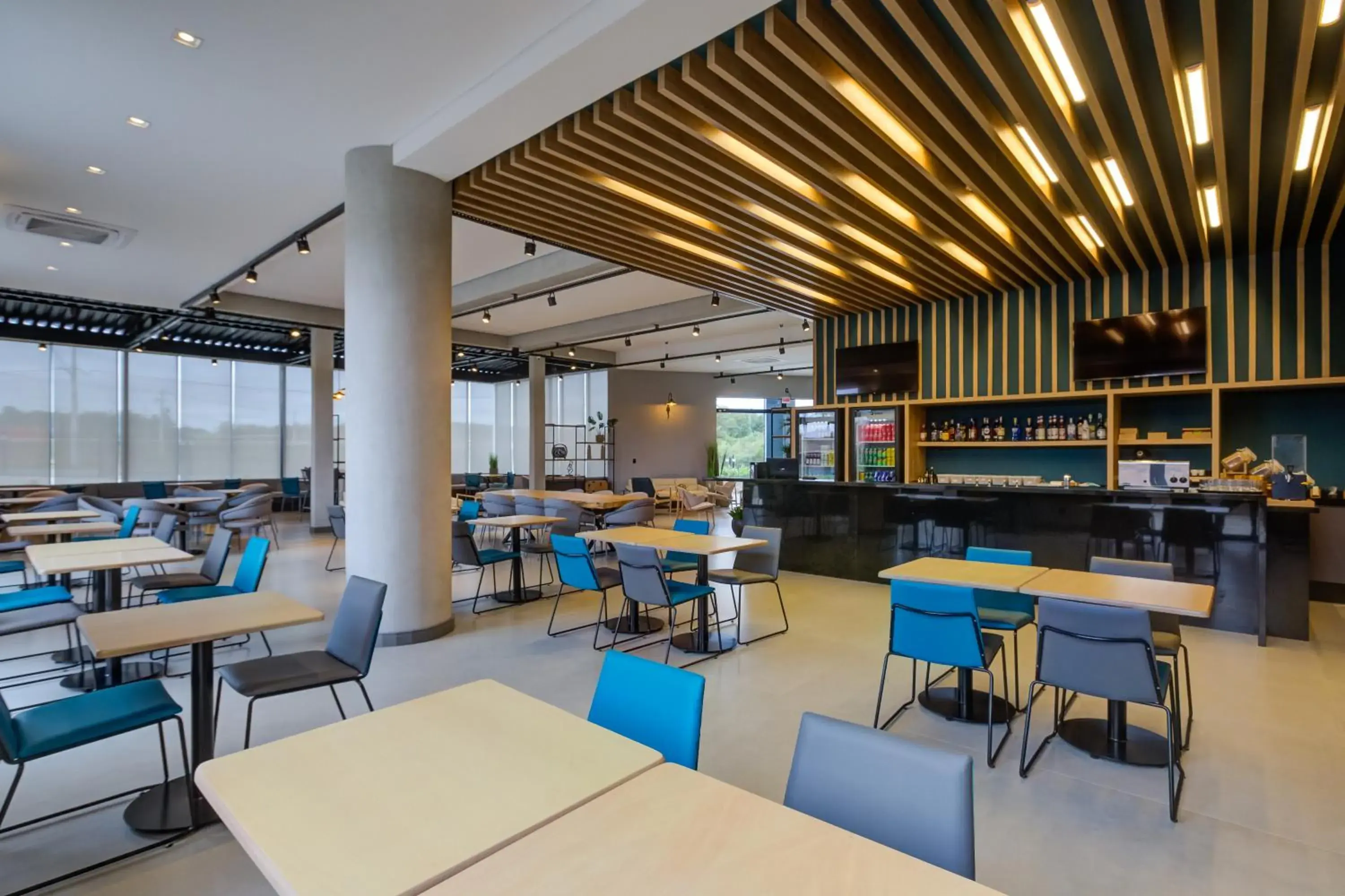 Restaurant/places to eat in Slaviero Ponta Grossa Restaurant/places to eat in Slaviero Ponta Grossa