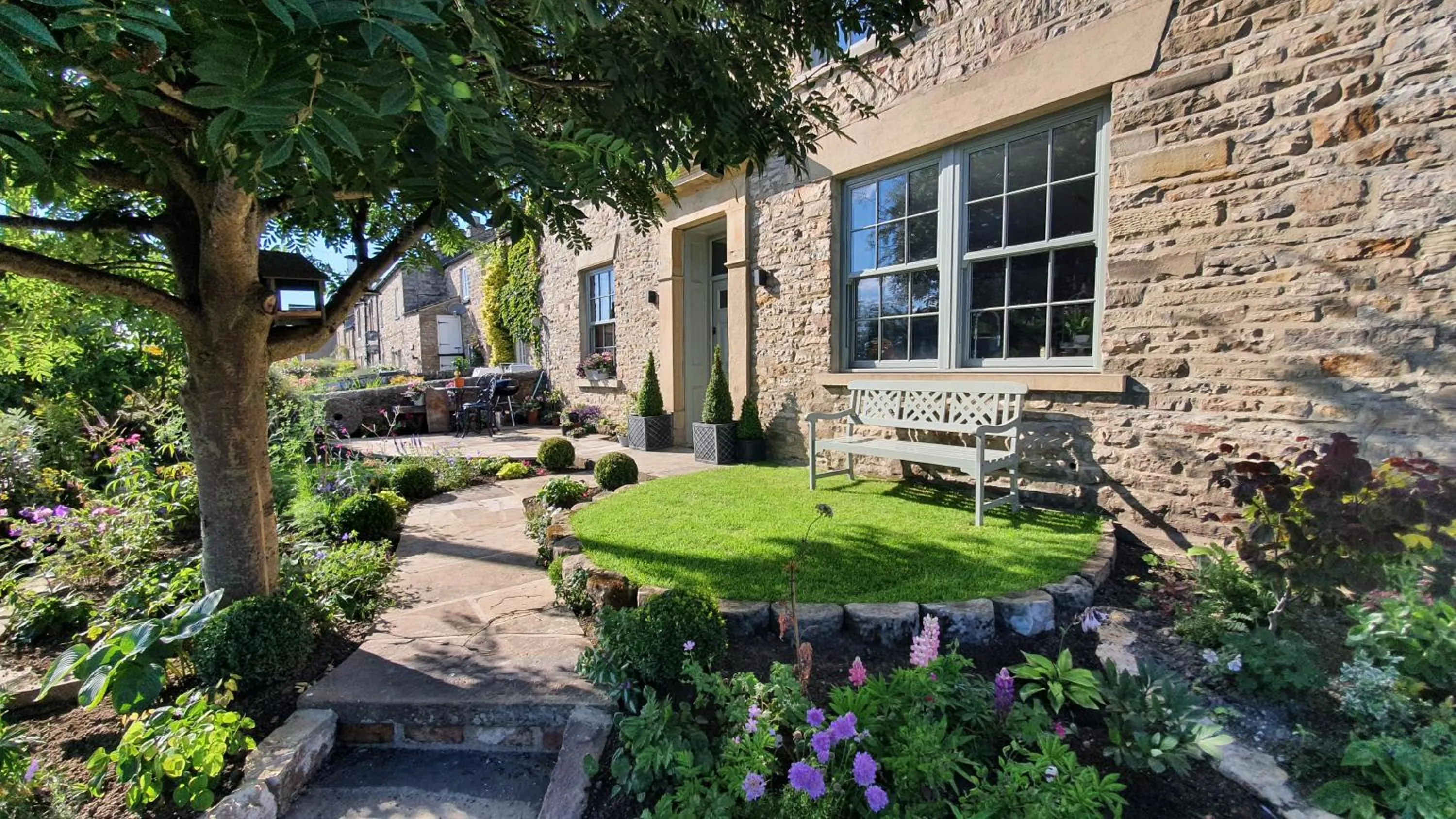 Garden in Rock View, Wensleydale