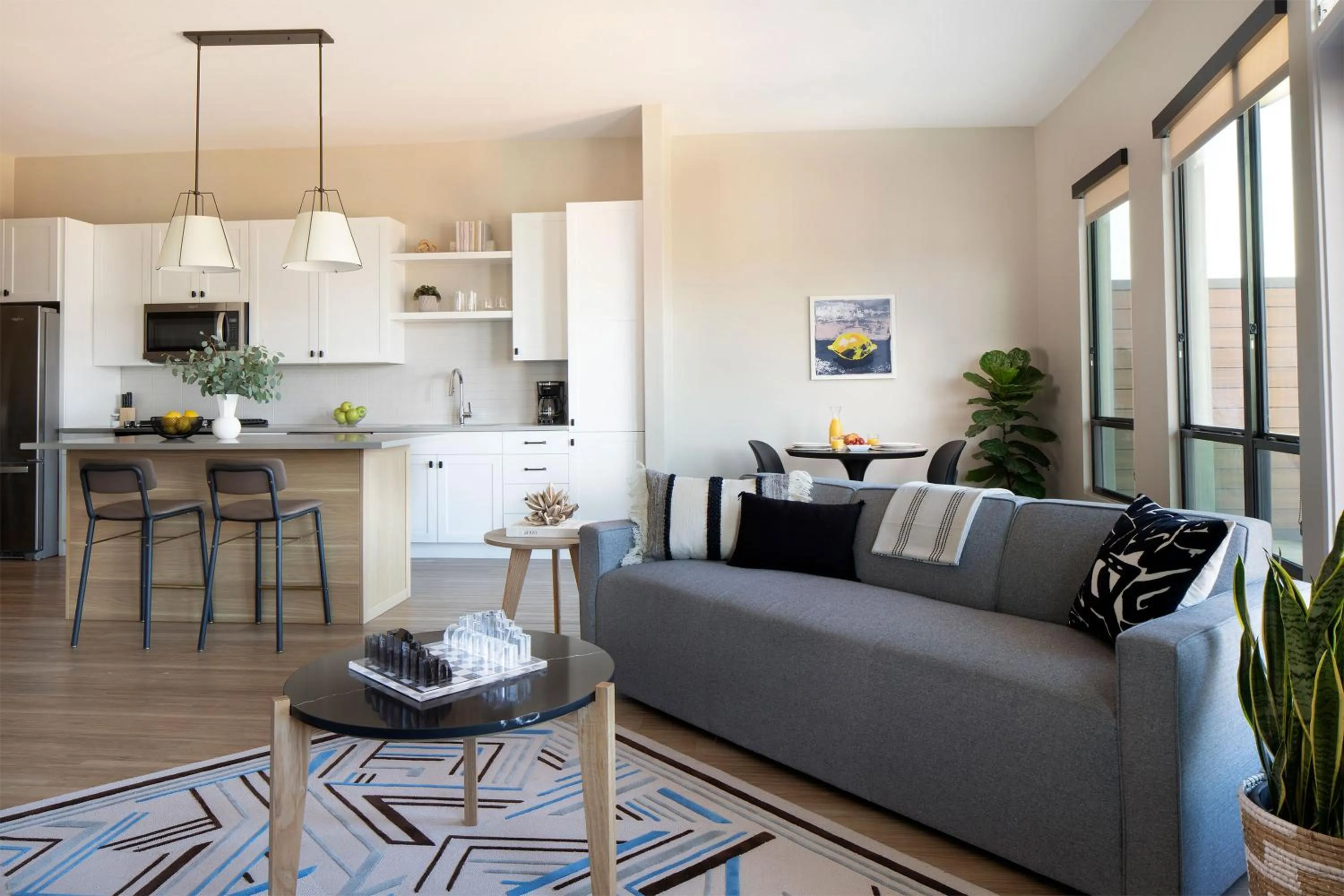 Kitchen or kitchenette in Sentral Old Town