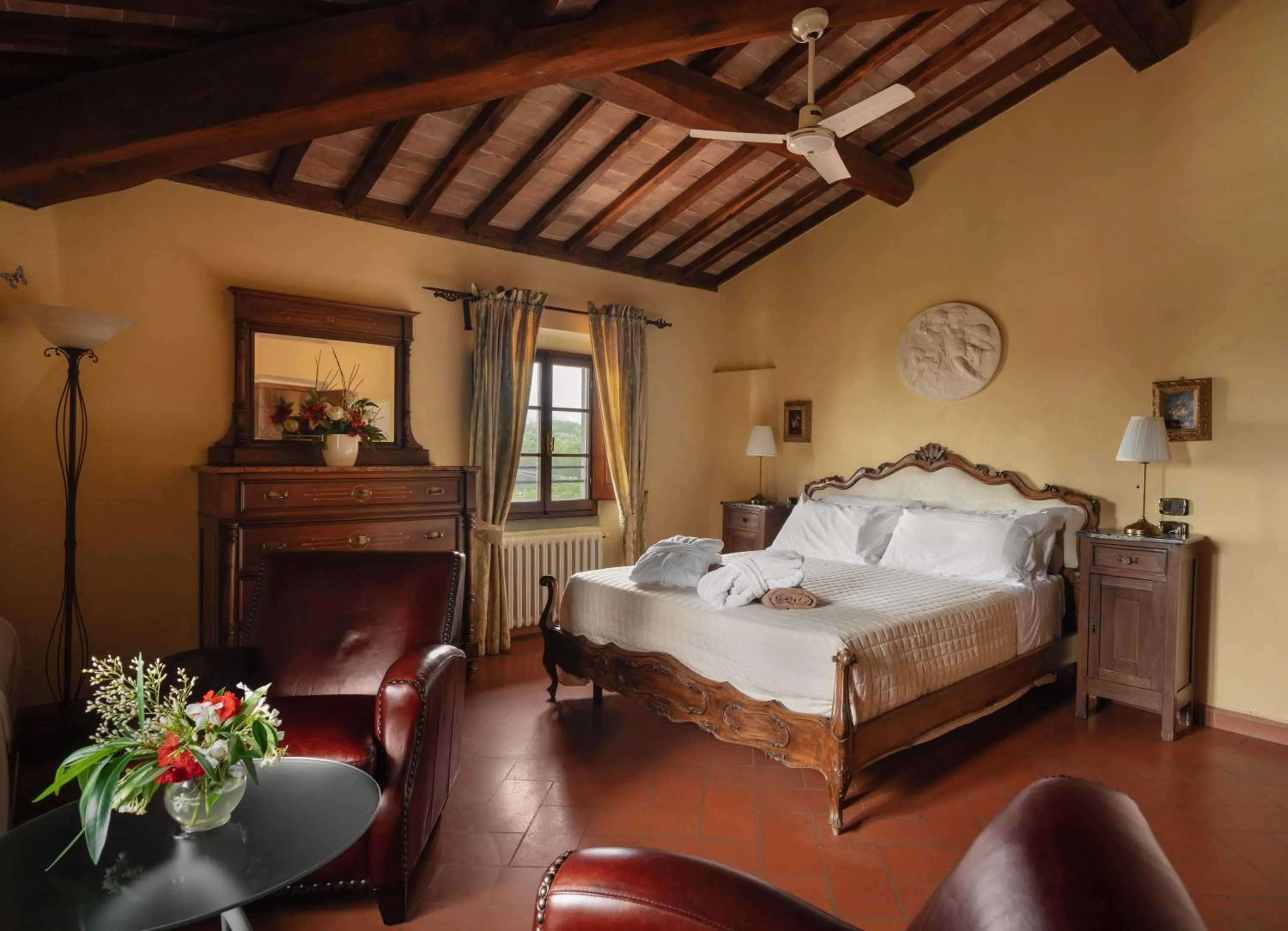 Bed in Relais Villa La Cappella