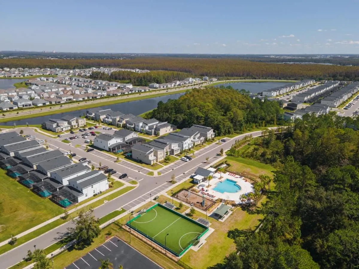 Sophisticated 6BR at Storey Lake SL2766