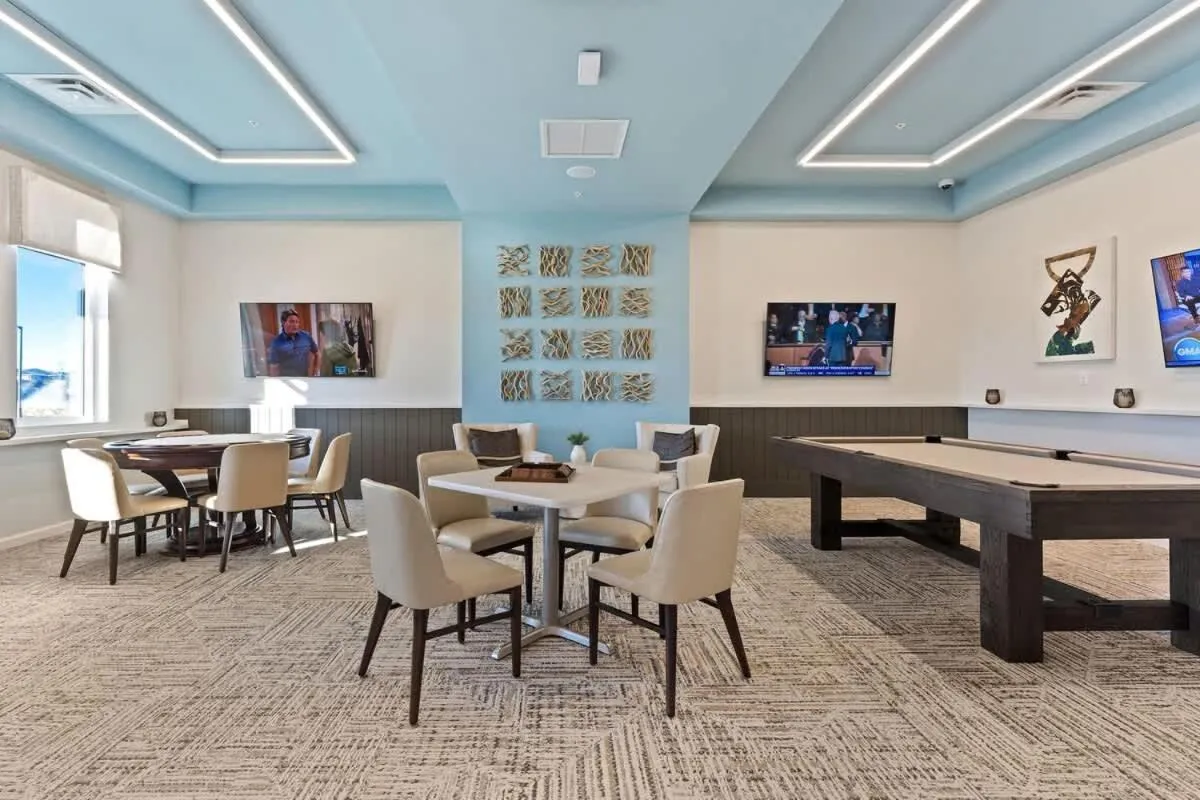 Sophisticated 6BR at Storey Lake SL2766