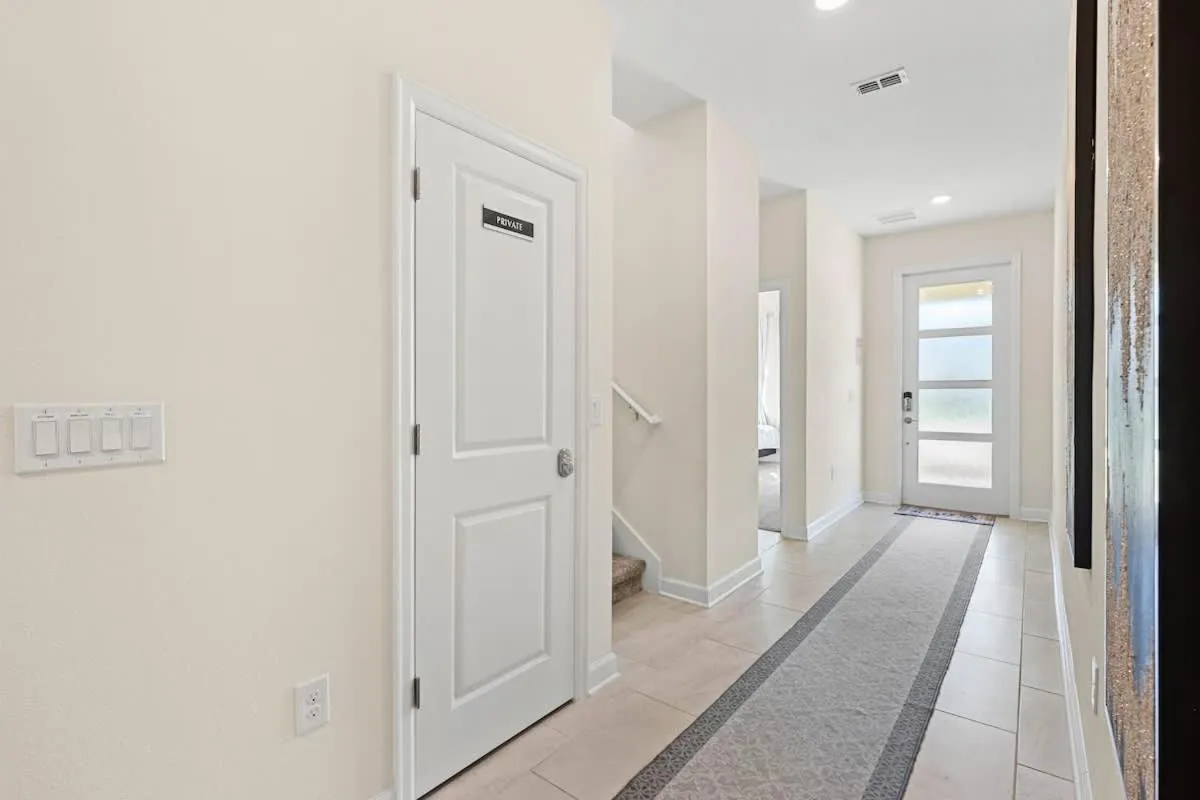 Sophisticated 6BR at Storey Lake SL2766