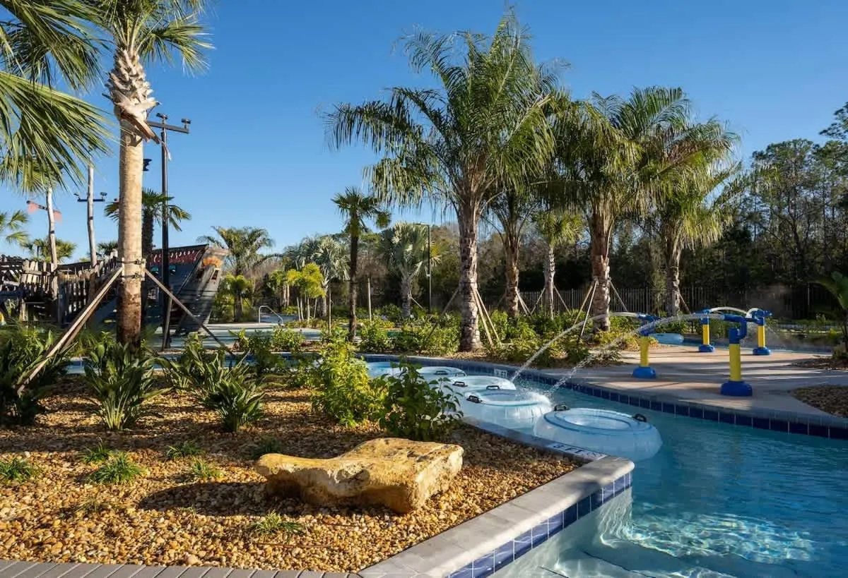 Sophisticated 6BR at Storey Lake SL2766