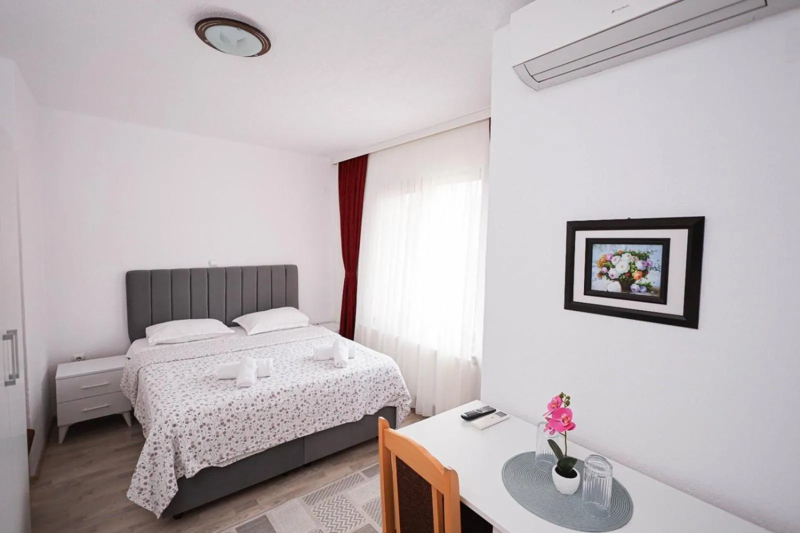 Bed in Family Hotel Alex
