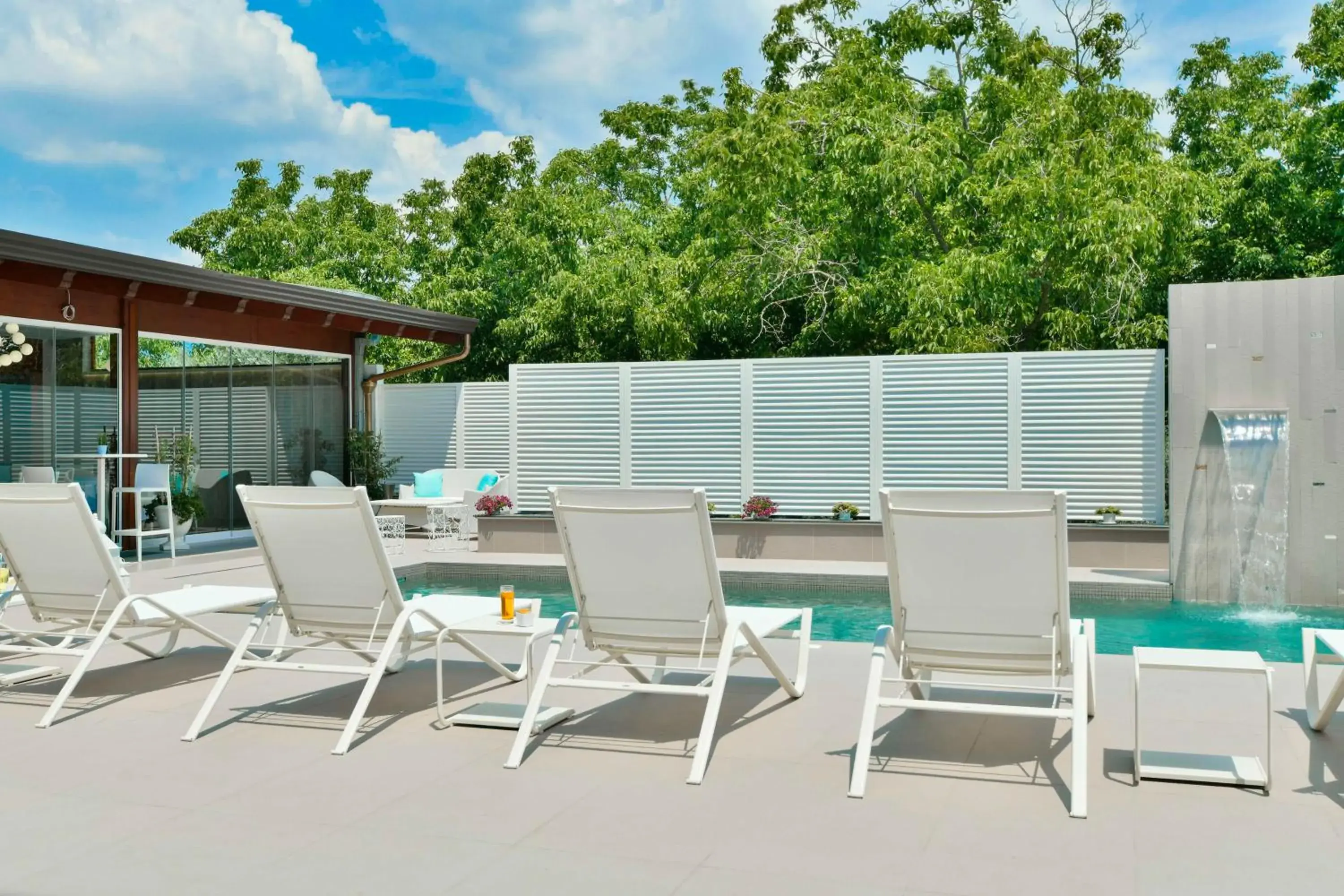 Pool view in Best Western Hotel Ferrari Pool view in Best Western Hotel Ferrari