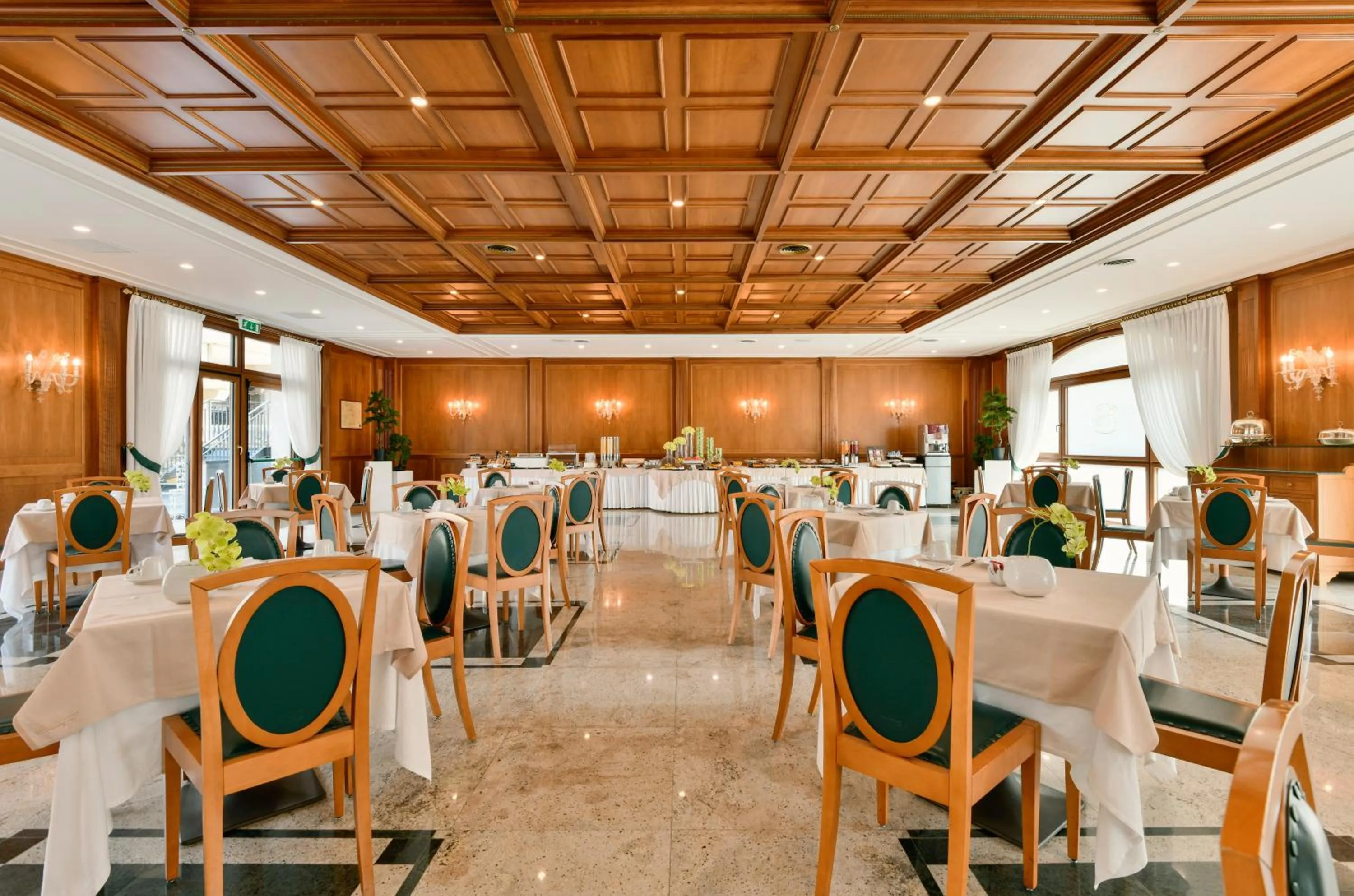 Restaurant/places to eat in Best Western Hotel Ferrari