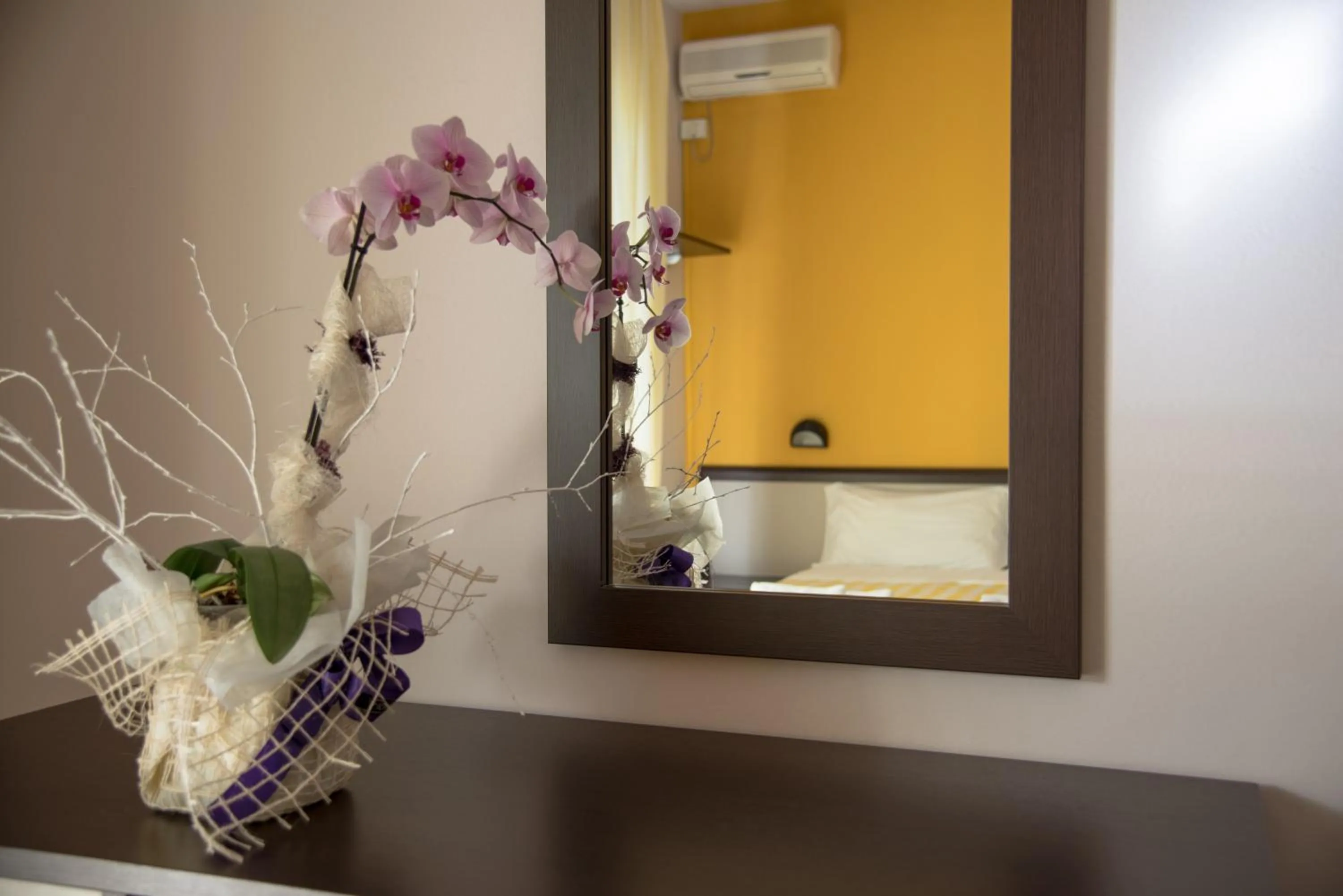 Decorative detail in Hotel Mirage