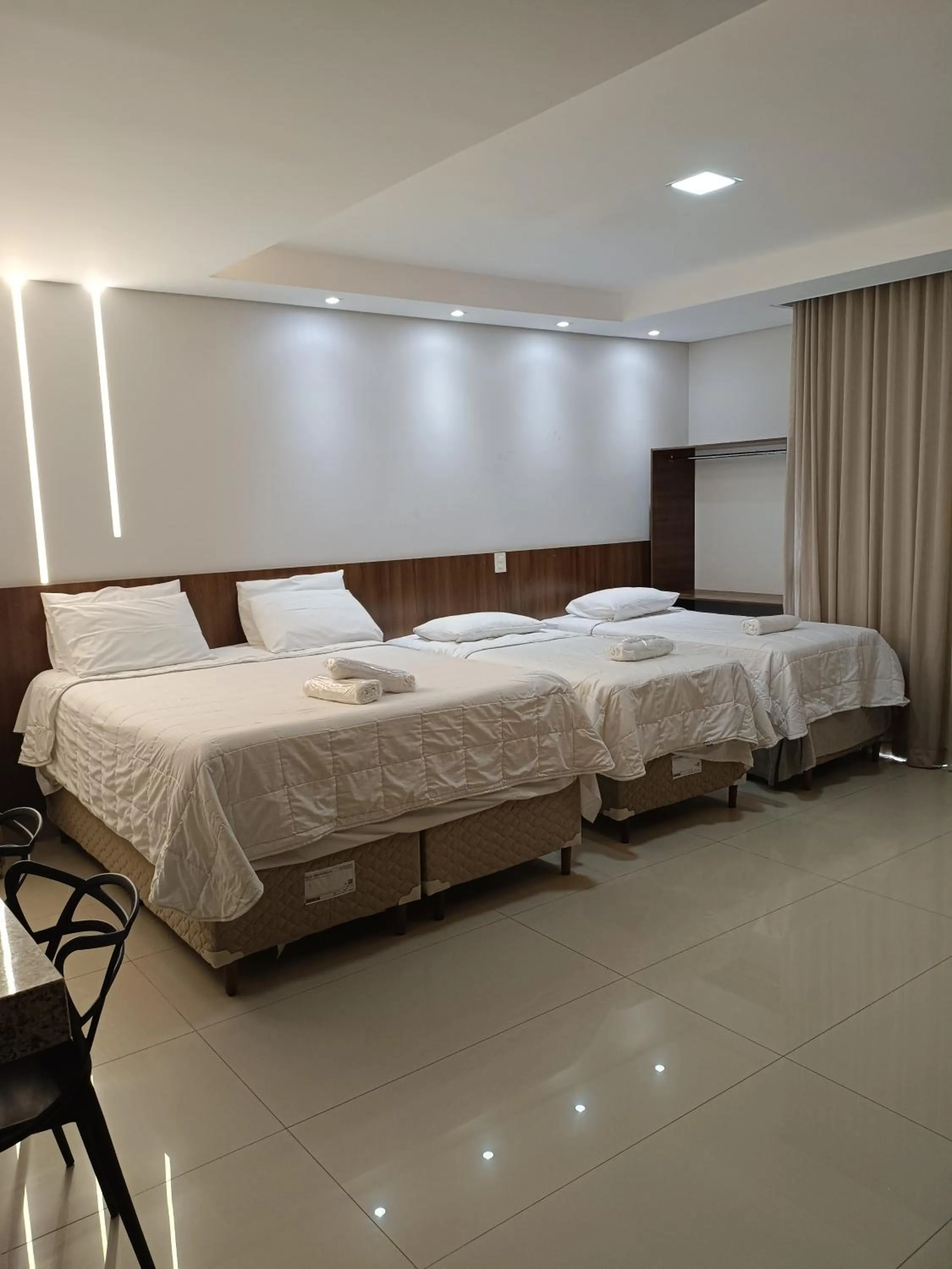 Hotel Esmeralda Verde