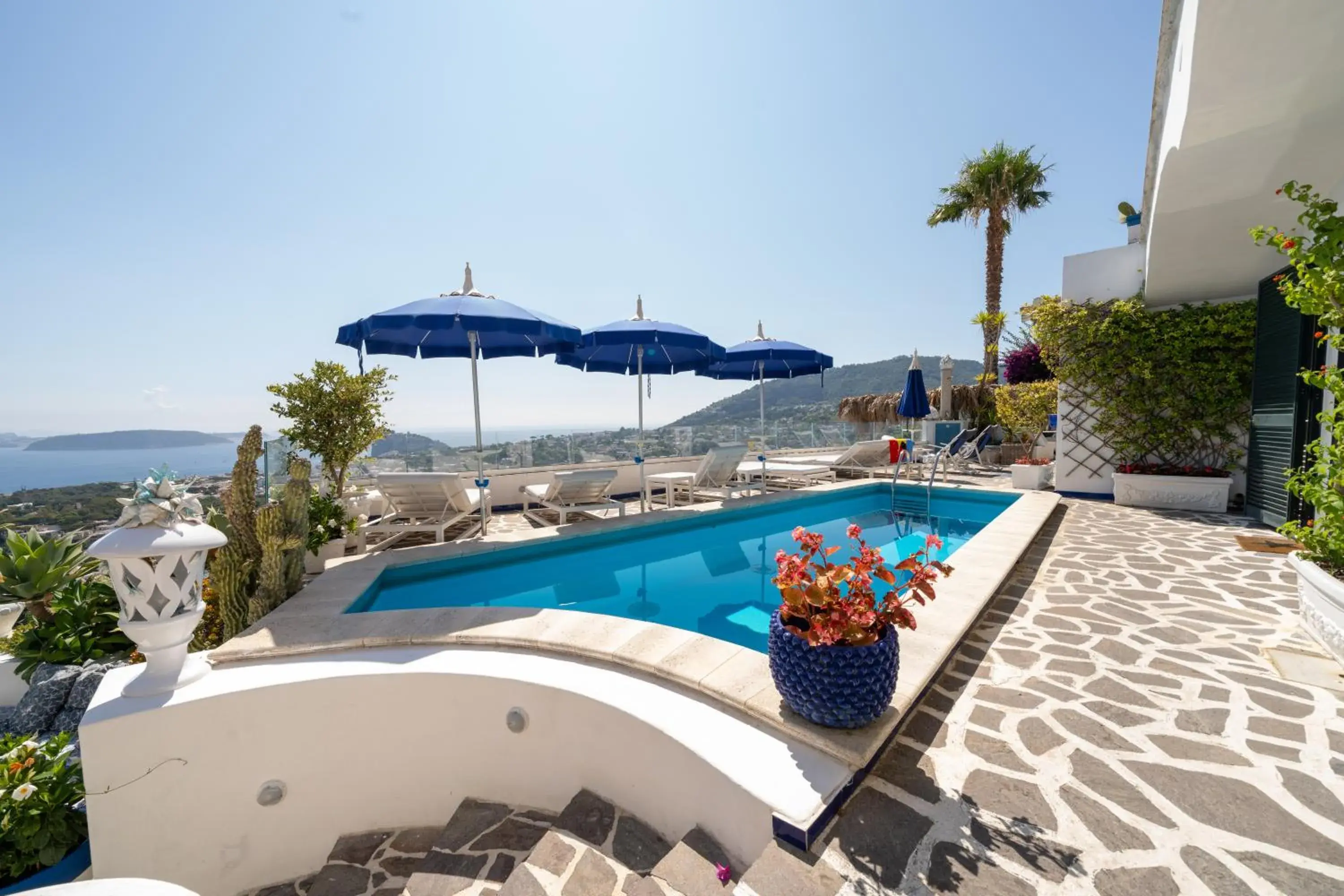 Swimming pool in Relais Bijoux Ischia Swimming pool in Relais Bijoux Ischia