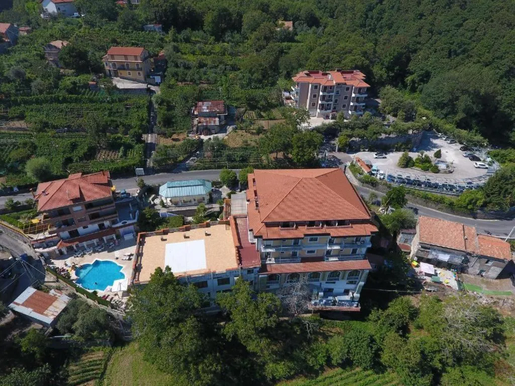 Property building in Resort Santangelo & SPA