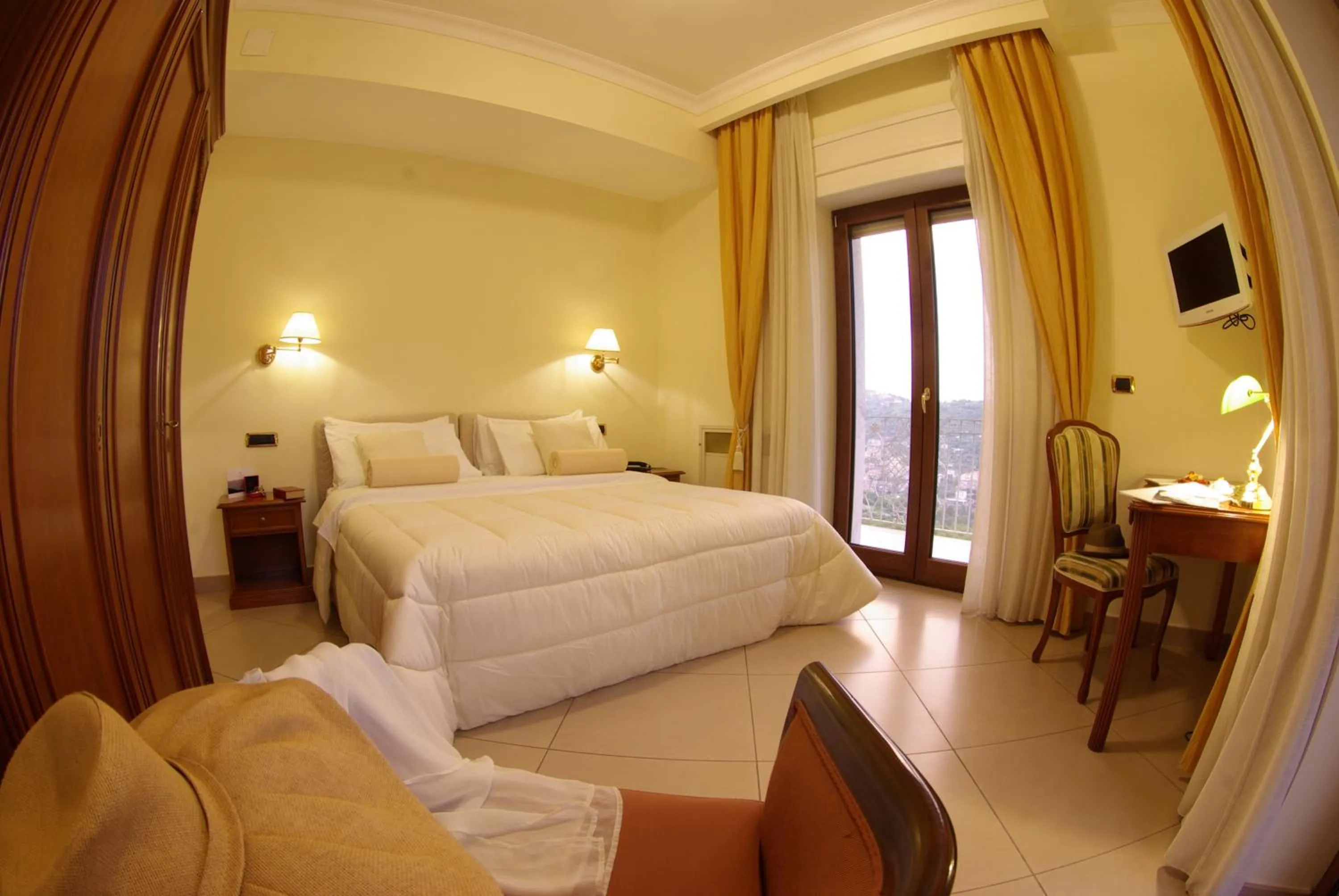 Bed in Resort Santangelo & SPA