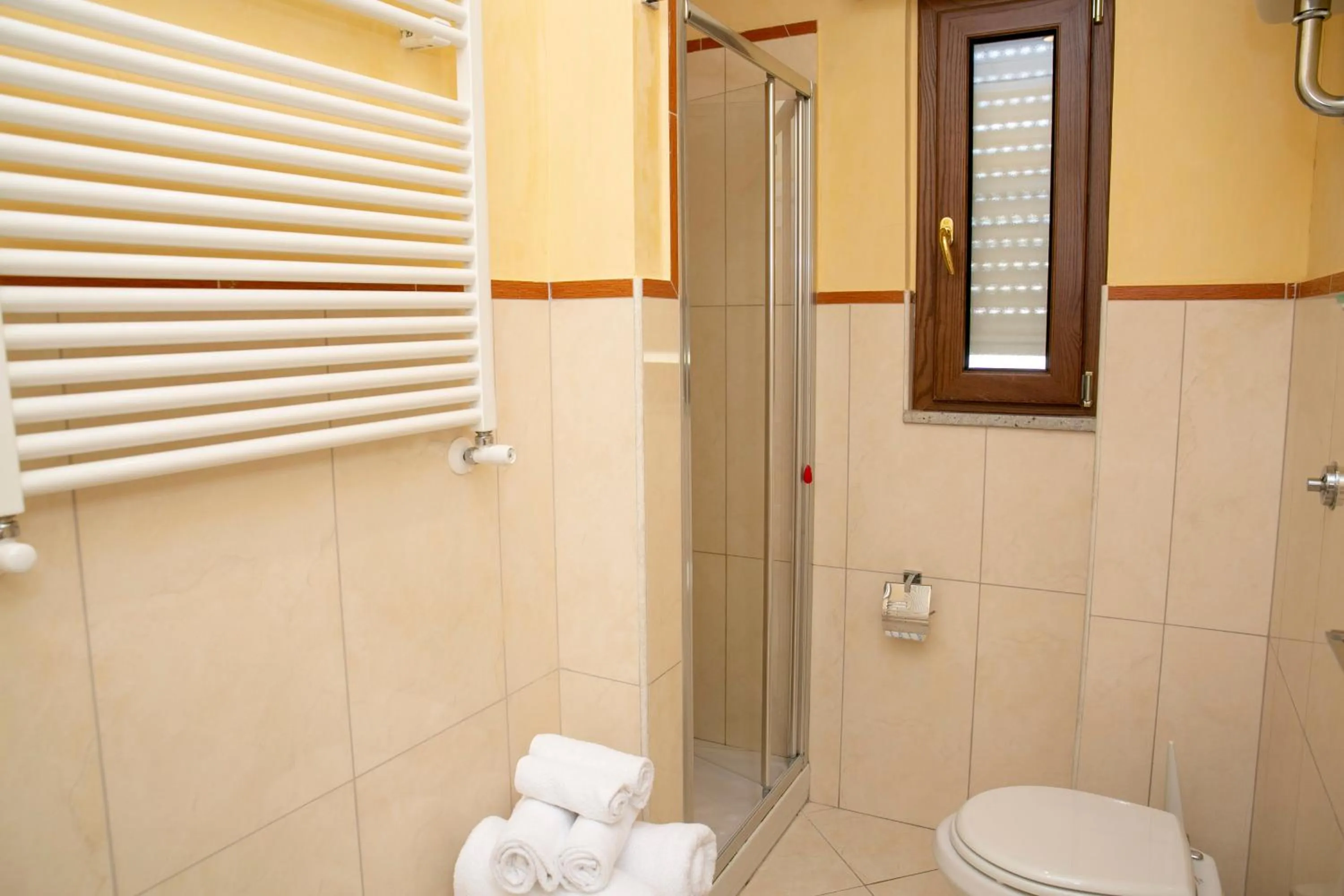 Shower in Resort Santangelo & SPA
