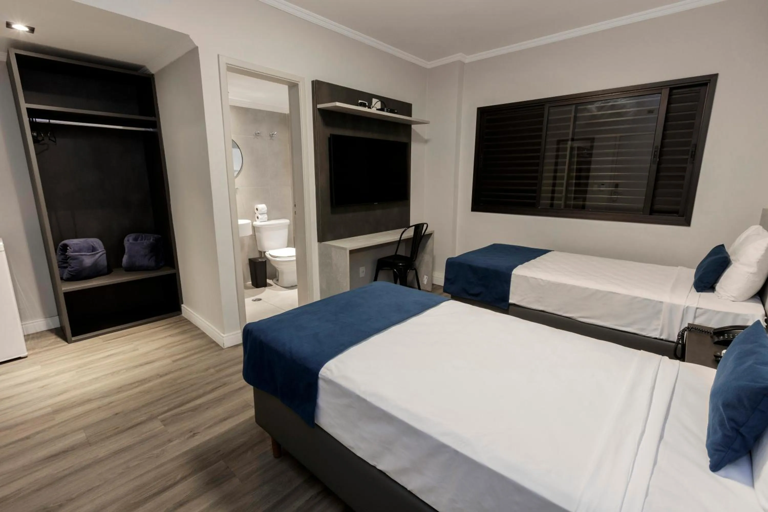Photo of the whole room, Bed in Hotel Bella Paulista