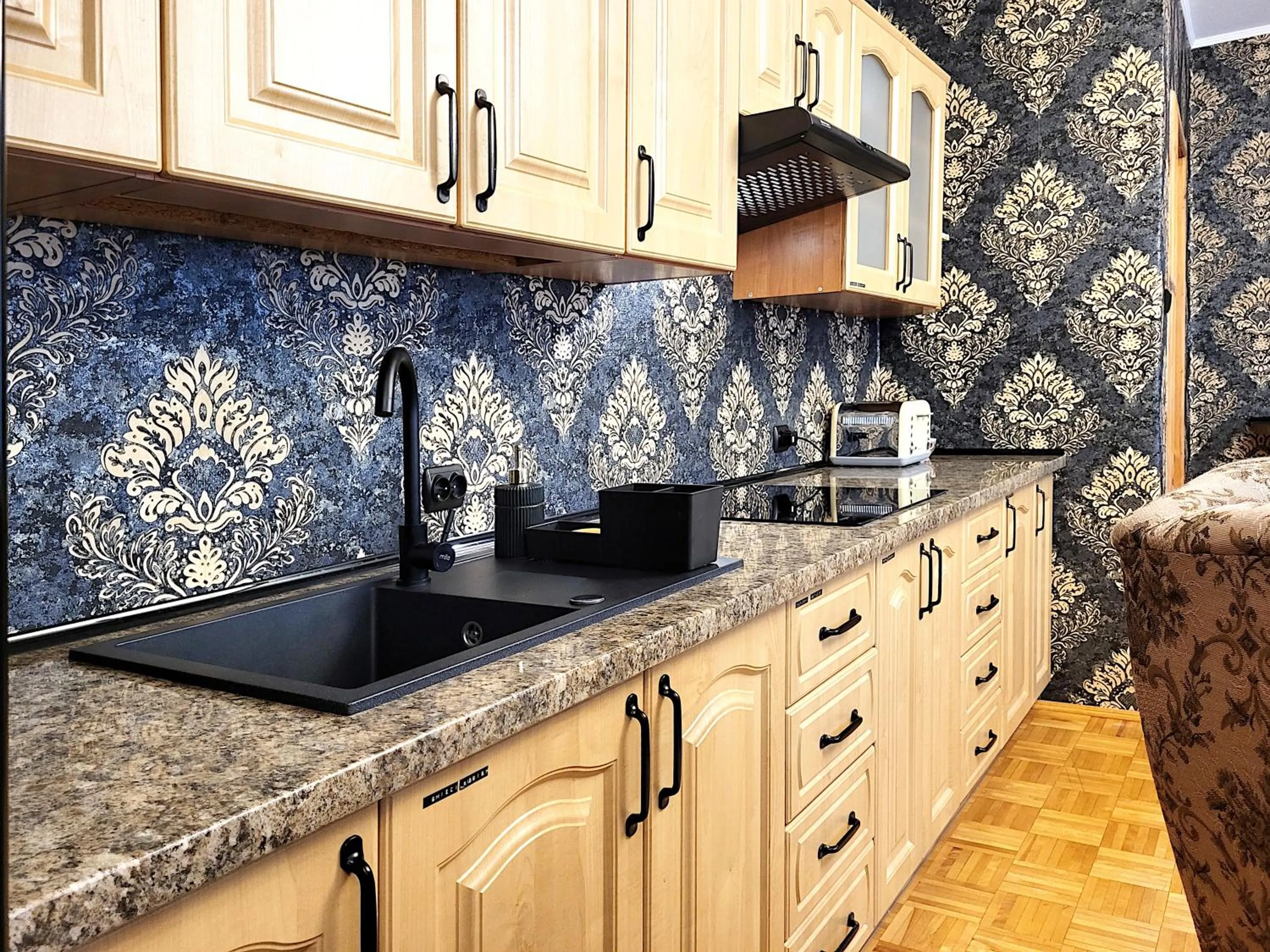 Dining area, Kitchen/Kitchenette in HUSARSKA 60