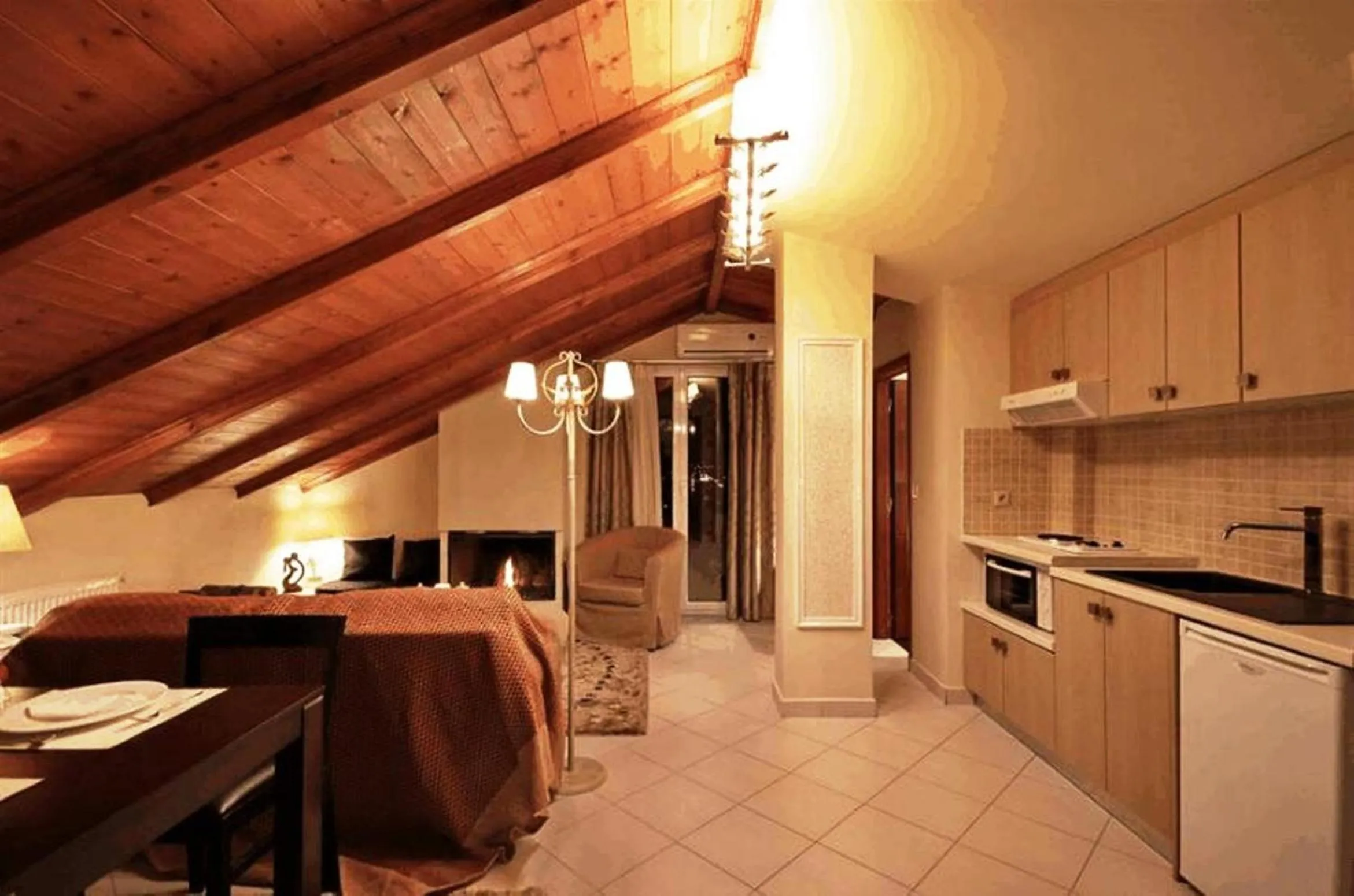 Kitchen or kitchenette in Palatino Rooms & Apartments