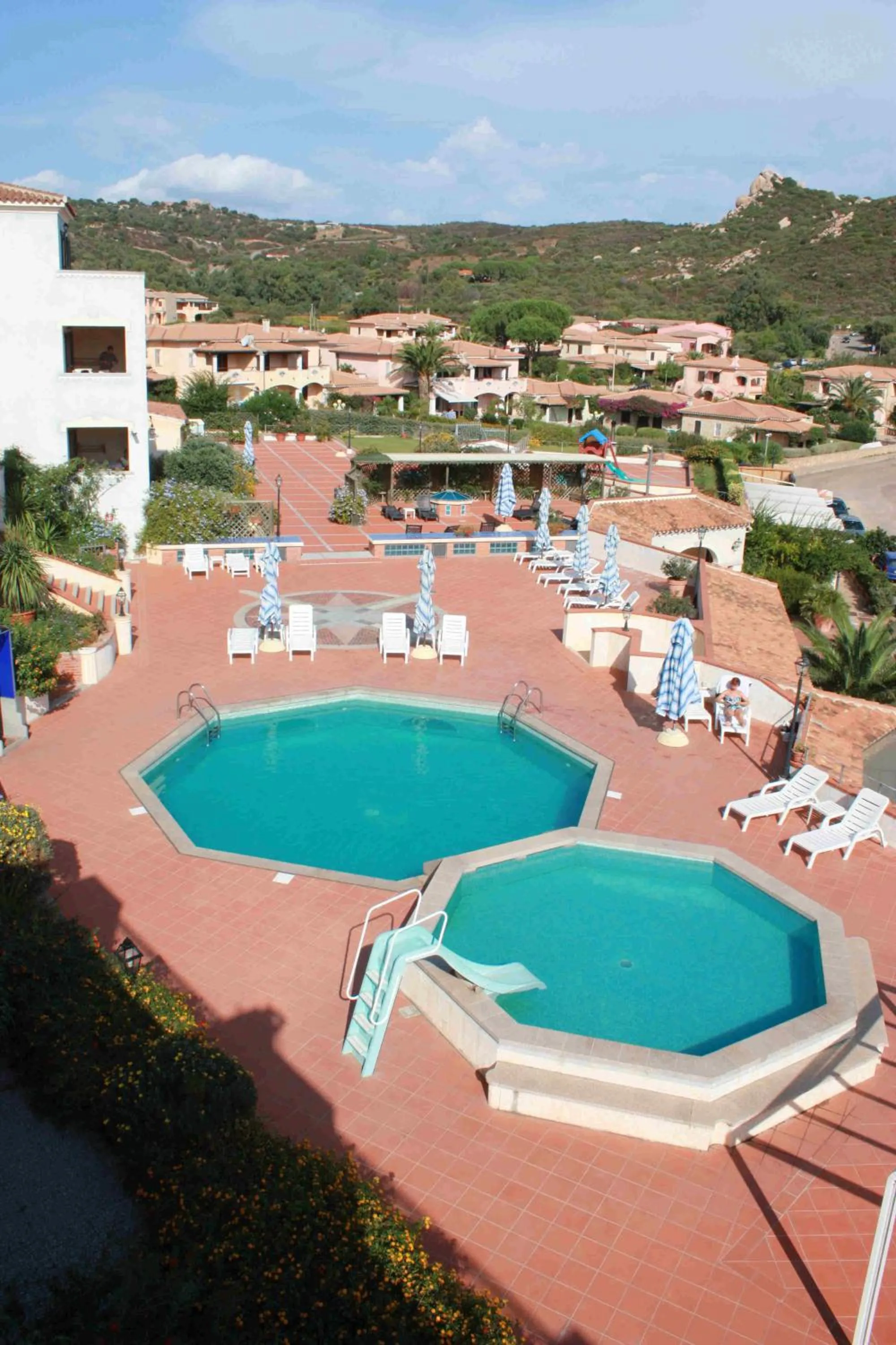 Swimming pool in Residence Riva Azzurra