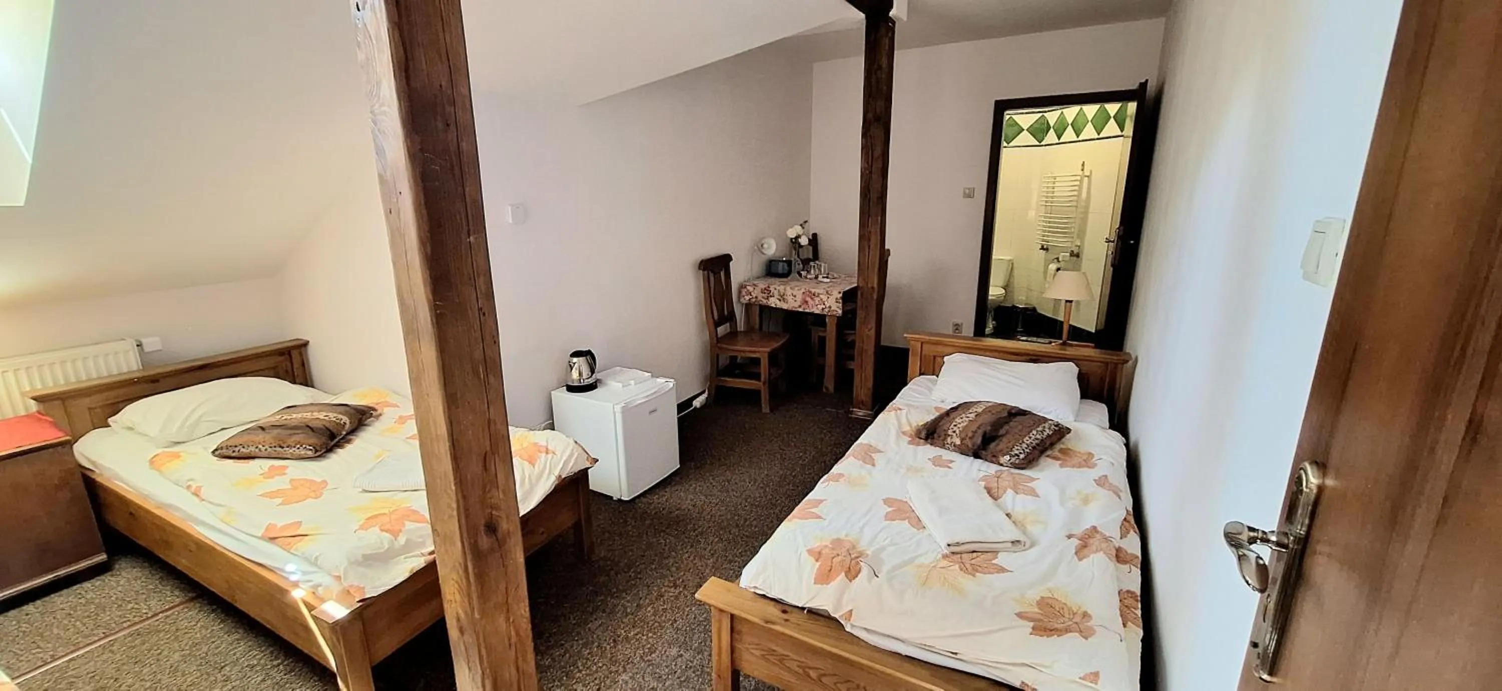 Triple Room with Private Bathroom in Karczma na Woli