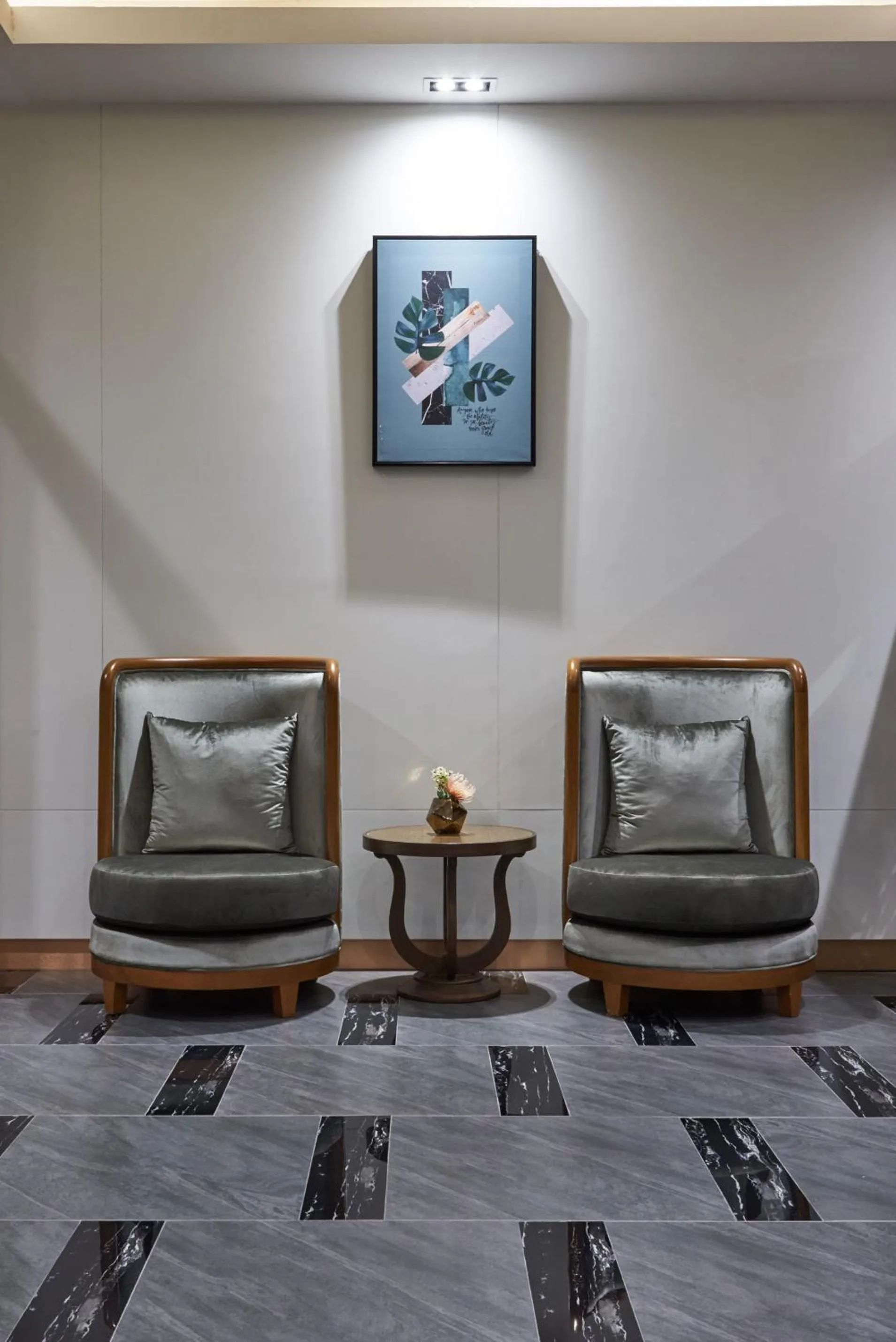 Lobby or reception in Almas Hotel Bangkok