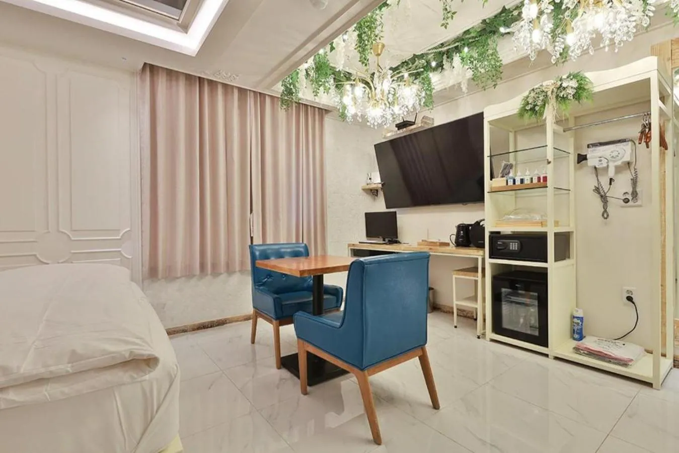 Daegu February Hotel DongdaeguStation